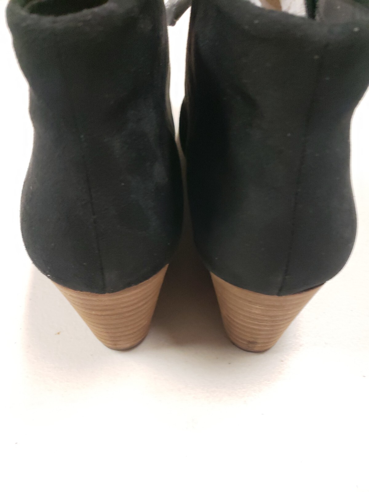 Dr. Scholl’s Women’s Dakota Booties Black Microfiber Suede Tie Wedge Size 7.5 W