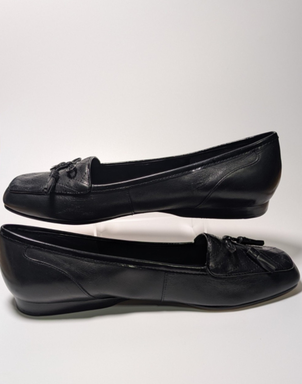 Enzo Angiolini “Lizzia” Black Leather Quilted Flat loafer Women’s Size 7M New