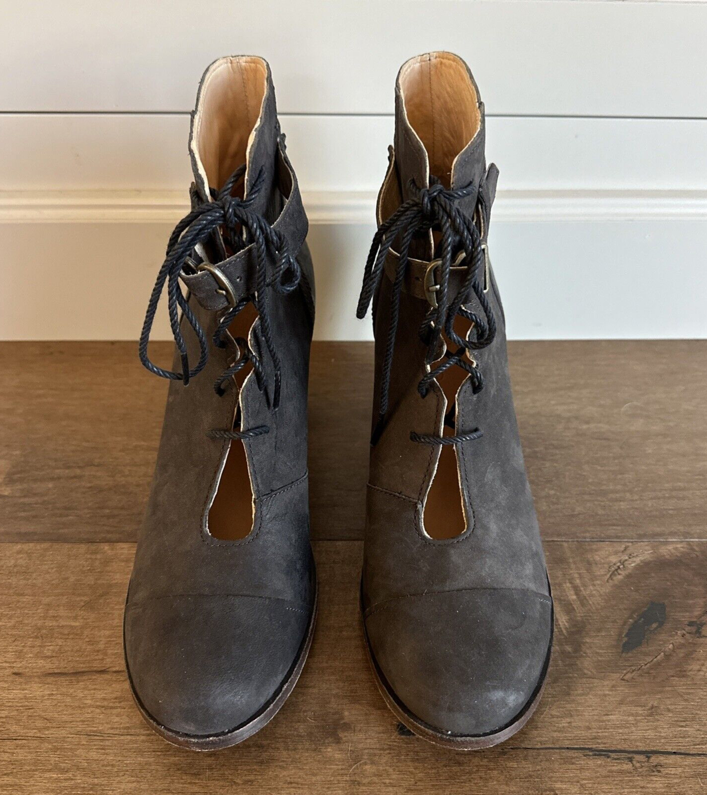 TIMBERLAND BOOT COMPANY MARGE ANKLE STRAP CHUKKA ANKLE BOOTS BOOTIES 9 NEW $190