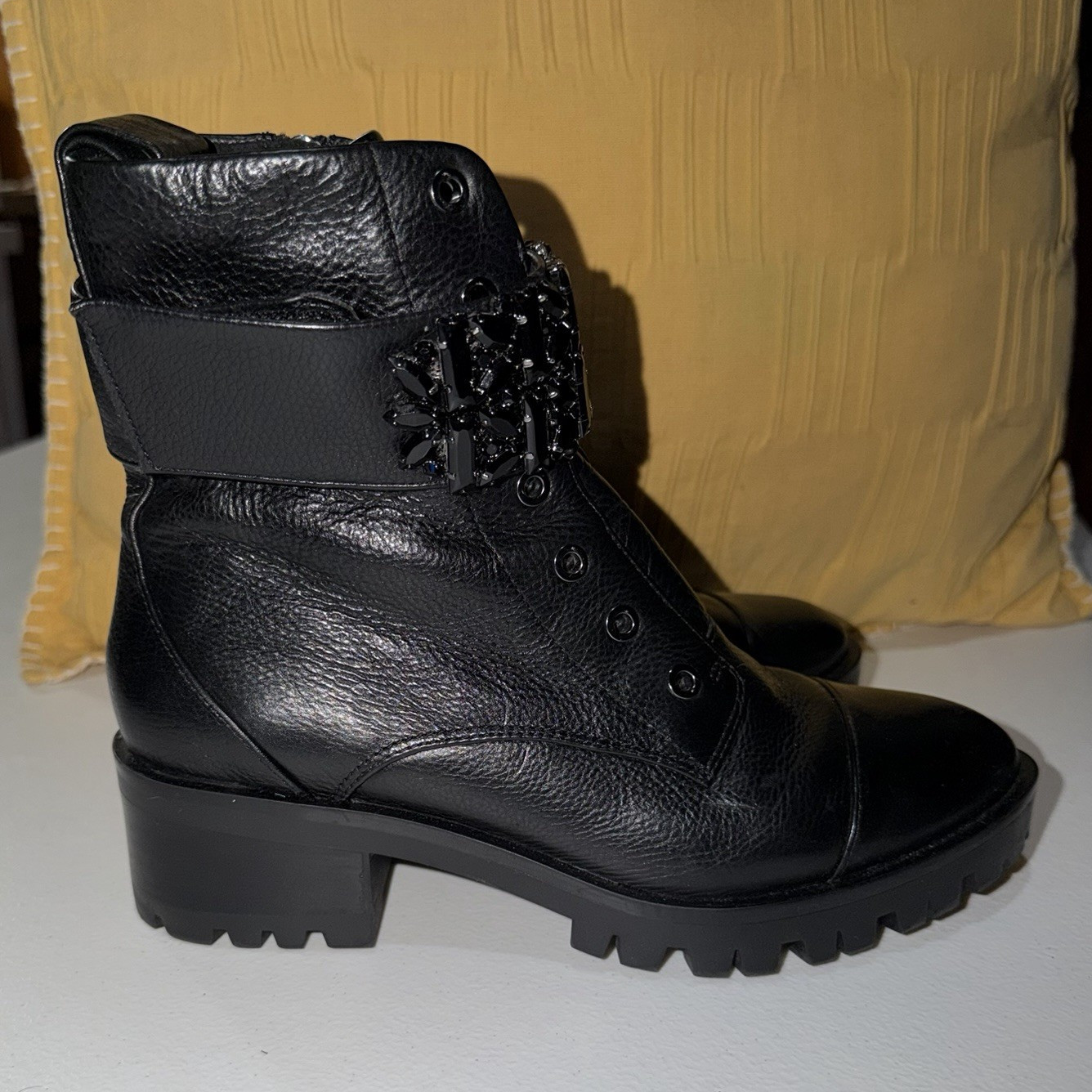 Karl Lagerfeld Pippa Women’s Black Leather Ankle Combat Boots Zip 8.5 M