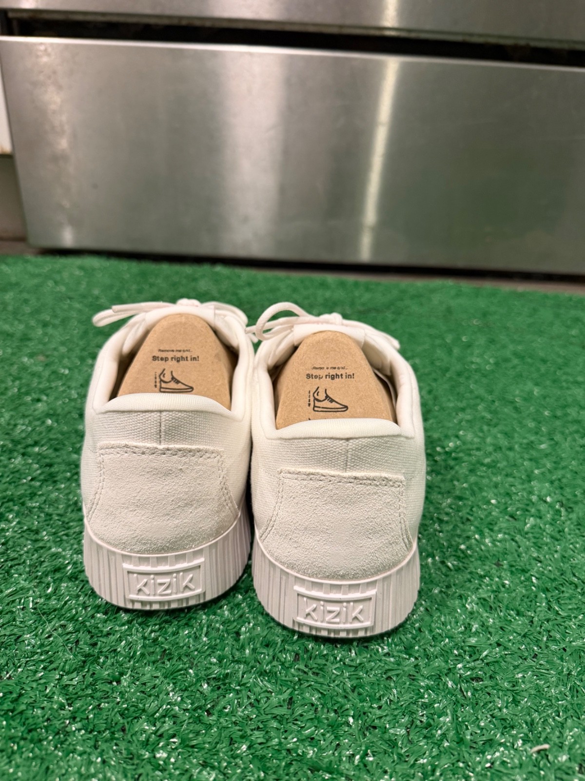 New Kizik Womens Madison Hands Free Step-in Shoes Size 8 Women’s White/Pink NWT