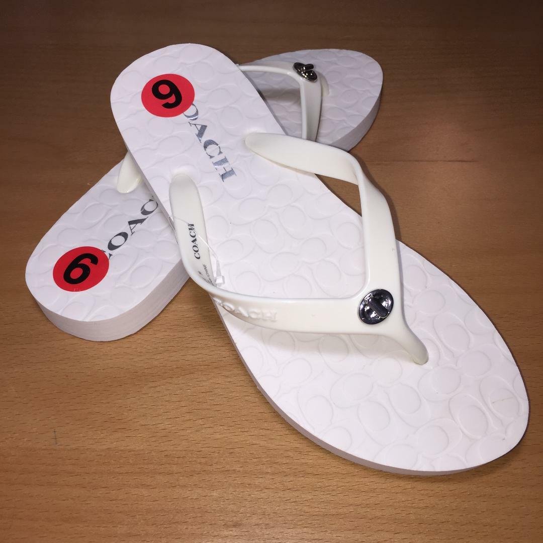 Coach Abbigail Flip Flops Turnlock Logo Thong Rubber Sandals Red Black Ivory
