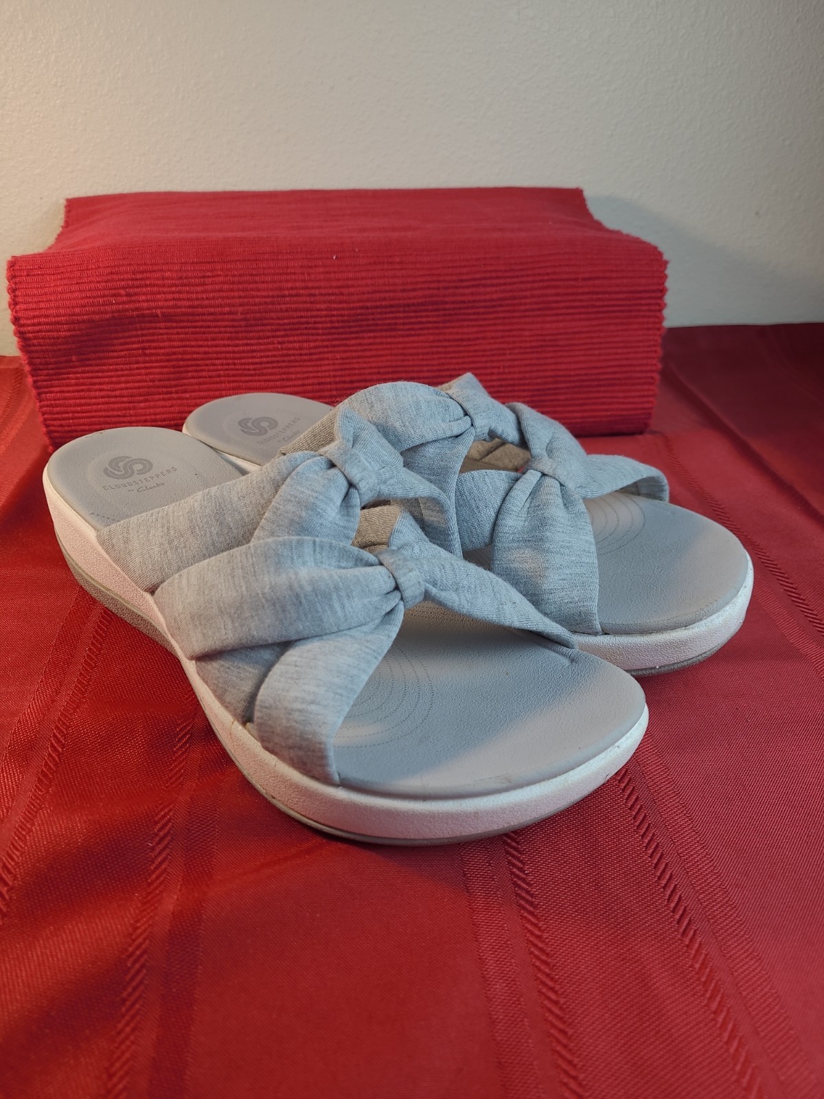 Clarks Cloudsteppers BreezeRae Grey Jersey Bow Slide Sandals Size 10