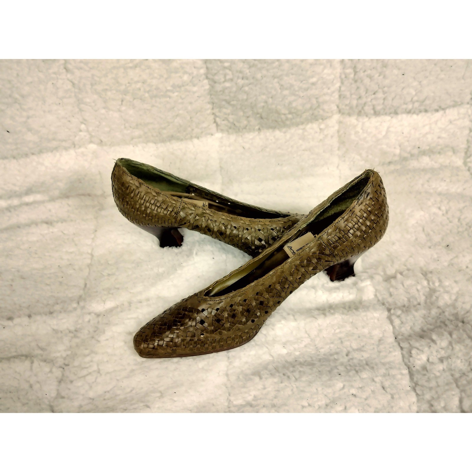 Vintage Woven Leather Pumps Taupe Kitten Heel Made in Brazil Rush Hour