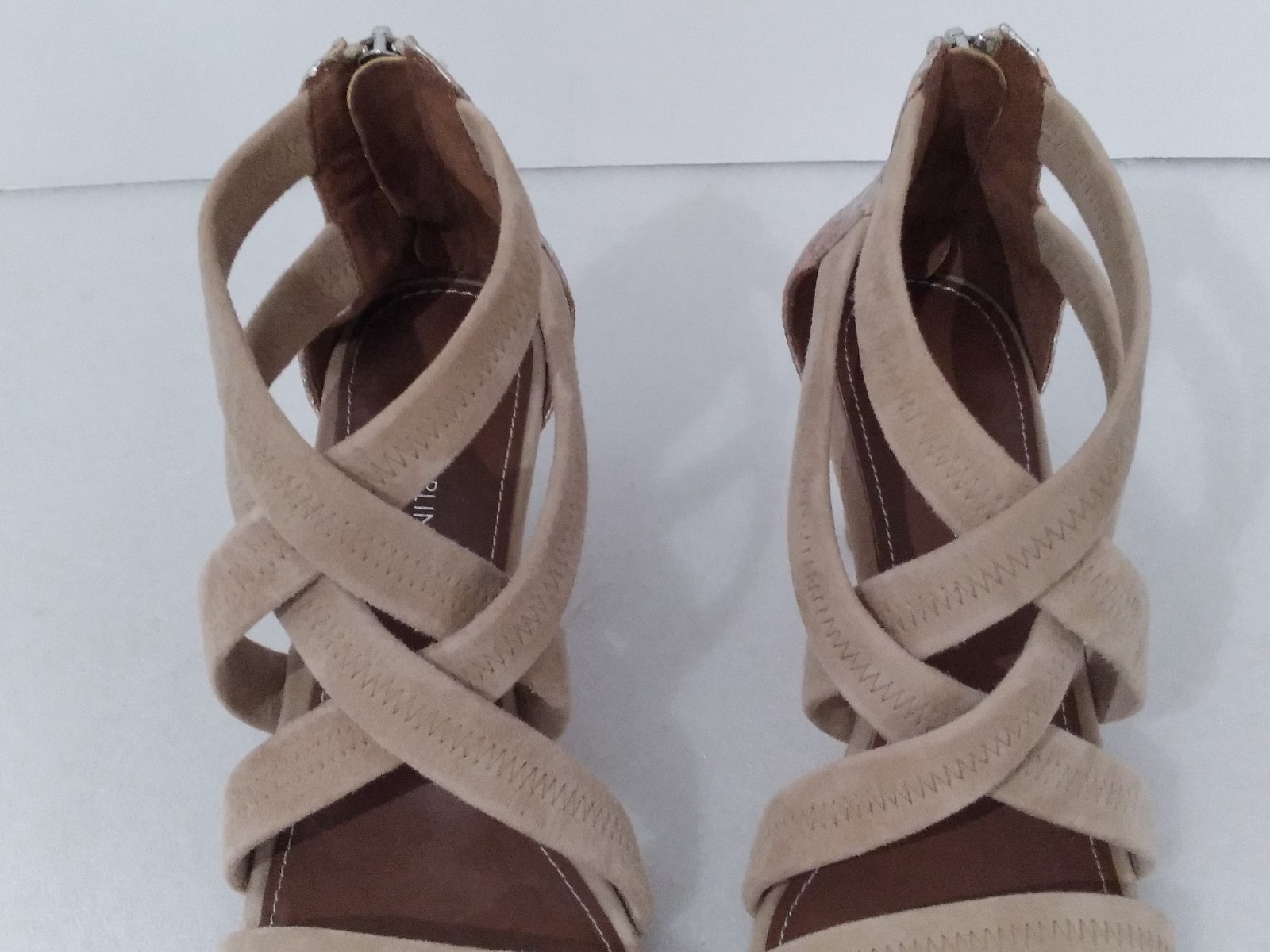 DONALD J PLINER Women’s Vida Covered Zipper Heel Strappy Sandal Size 8M EUC
