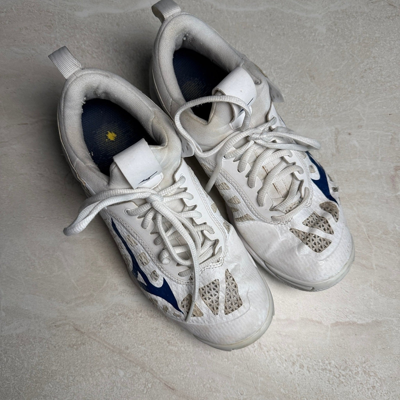 MIZUNO WOMENS WAVE VOLLEYBALL SHOES Sneakers SIZE US 8.5 blue/white