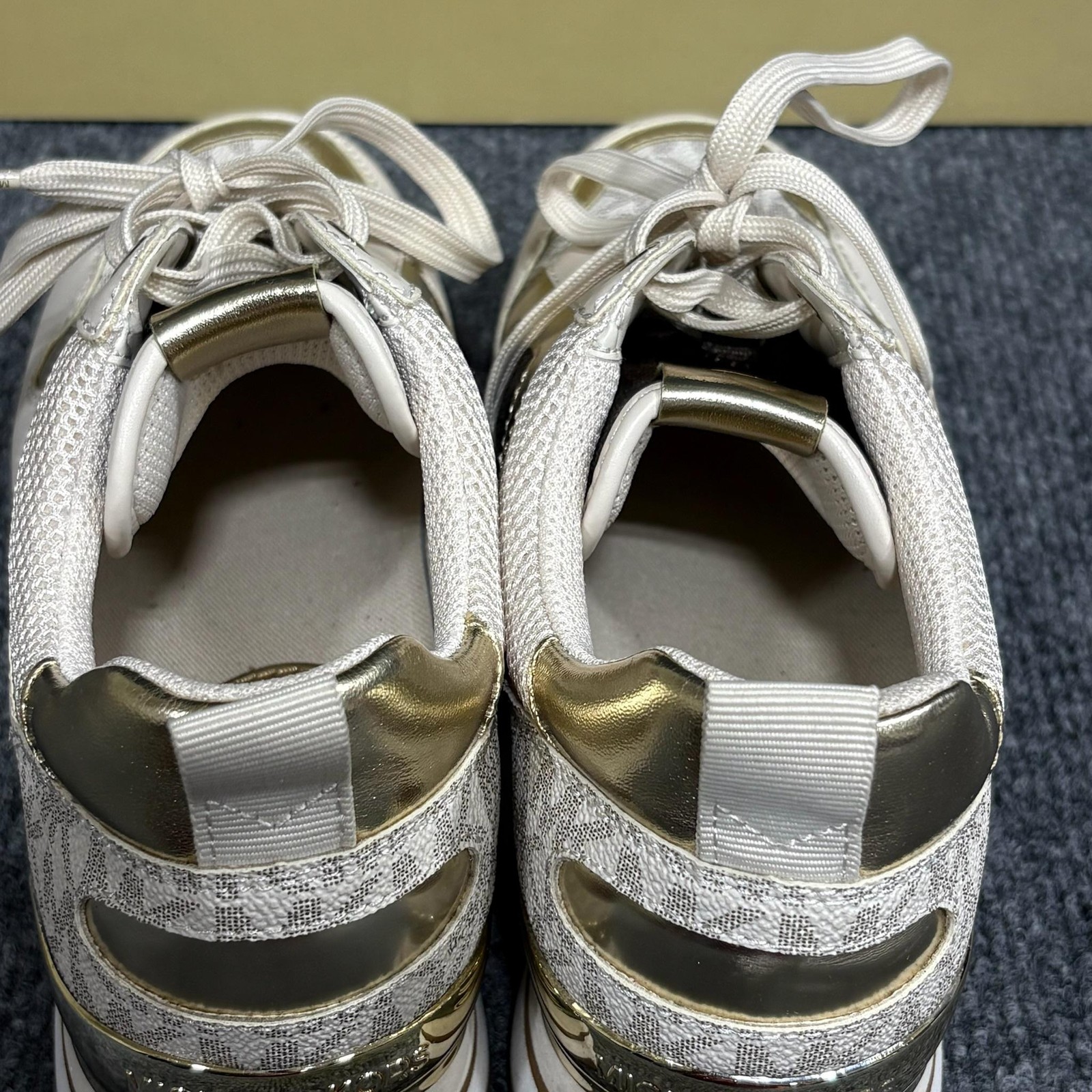 Michael Kors Shoes Womens Size 7 Gold Wilma Trainer Logo Colorblock Sneakers