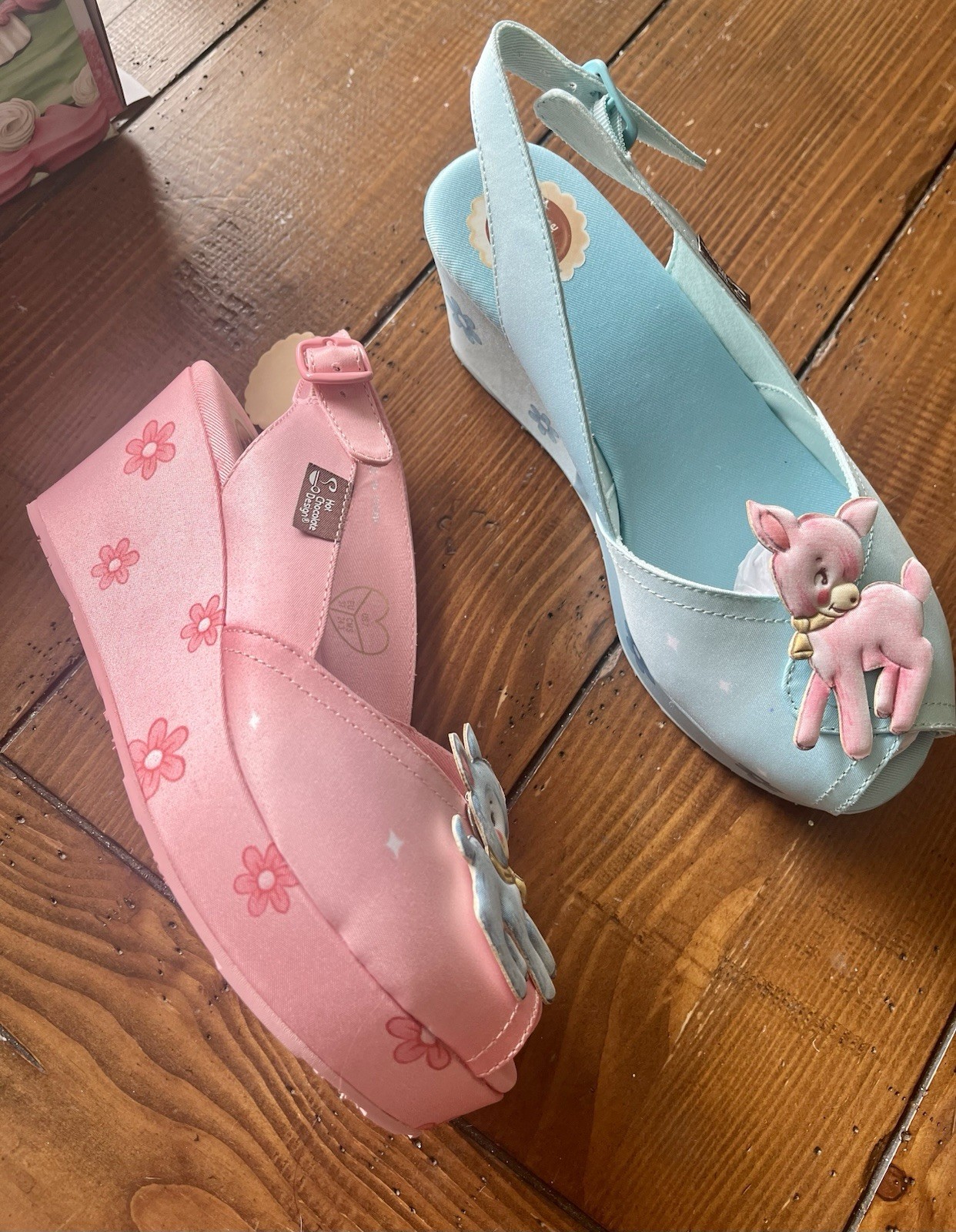 Brand new in box Hot Chocolate design deer wedge sandals size 7
