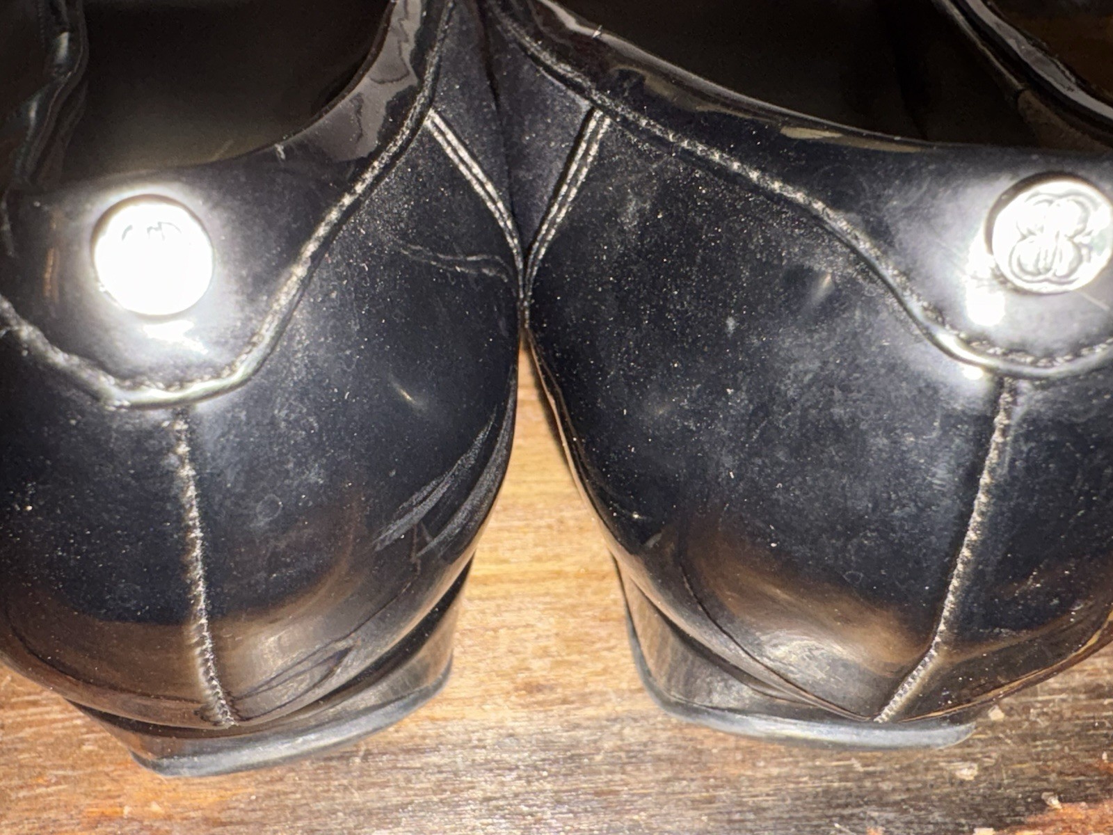 BANDOLINO B FLEXIBLE size 9.5 Black low-heel loafers soft footbeds Career Basics