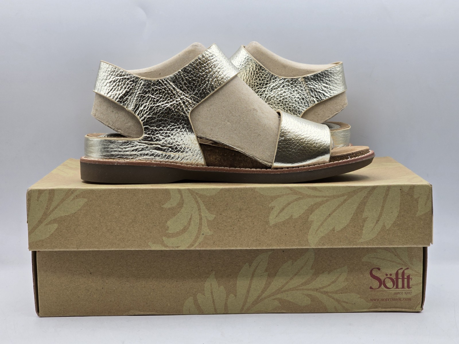 NIB Sofft Women’s Bali Platino Sandal – Size 6.5M