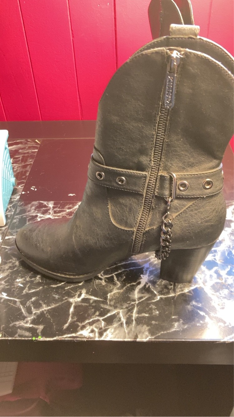 Killstar Coven Cowboy Boots Pentagram chain – BRAND NEW NEVER BEEN WORN SIZE 8