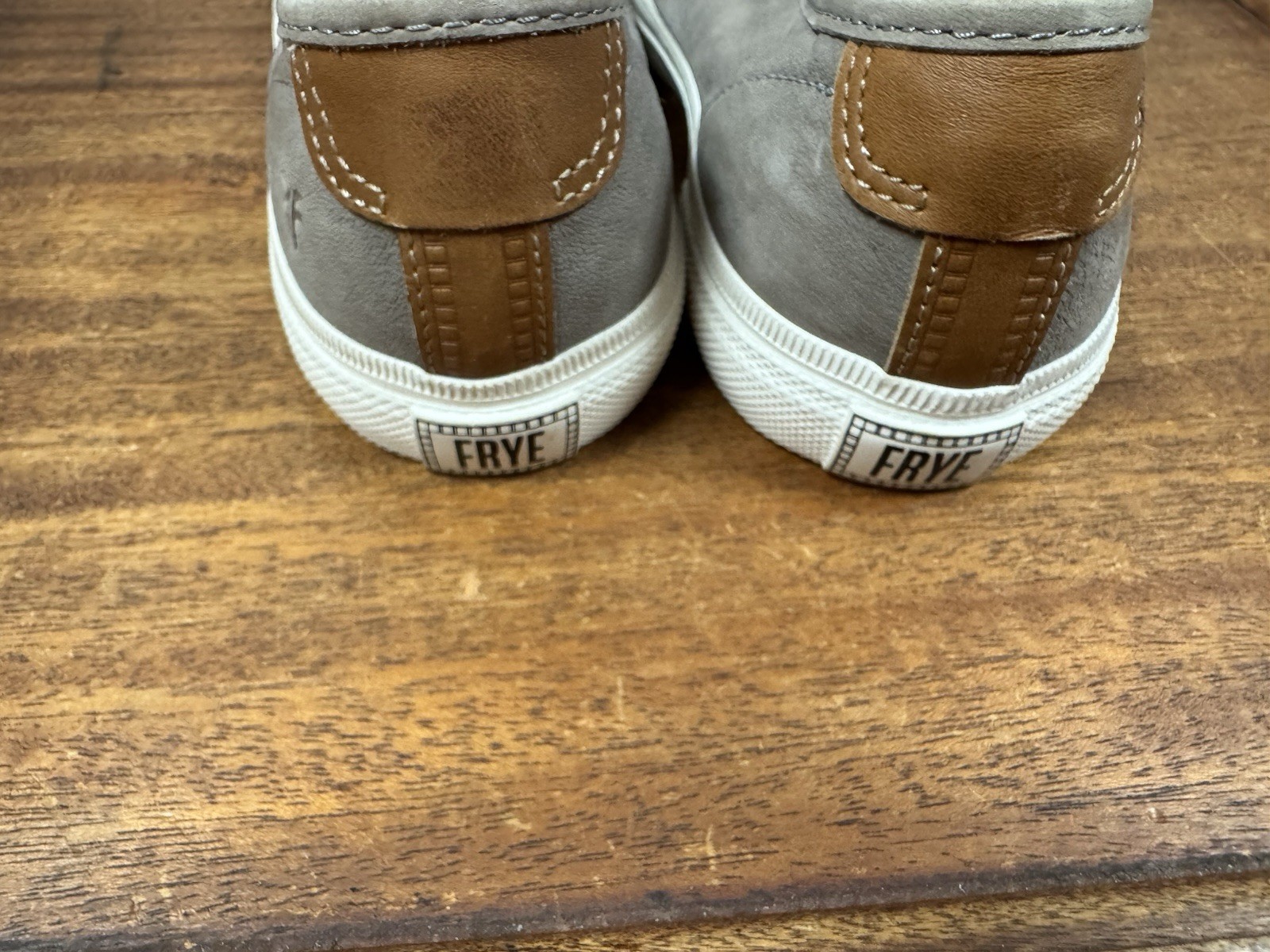 Frye, Woman, Tennis shoes, Gray-Brown, Size 7, Leather, Lace Up.!