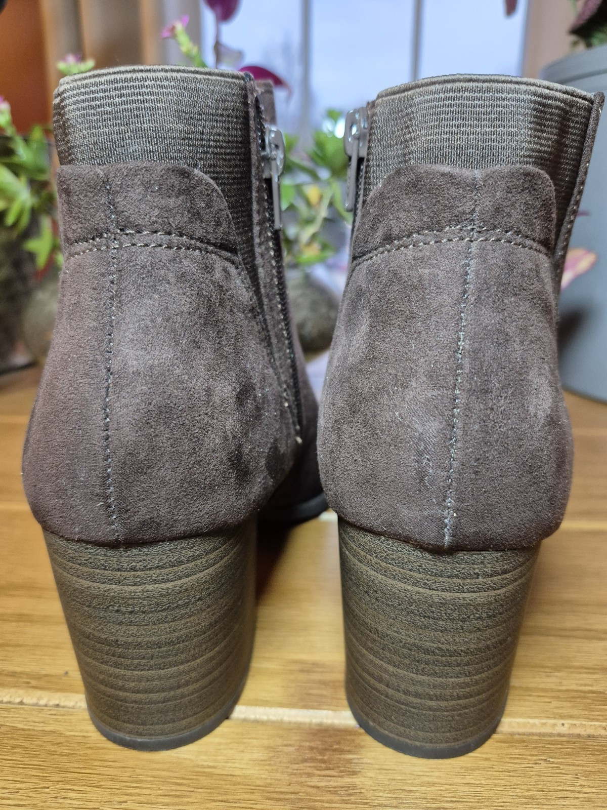 LC Lauren Conrad «Adelynn» Women’s Ankle Boots – size 9