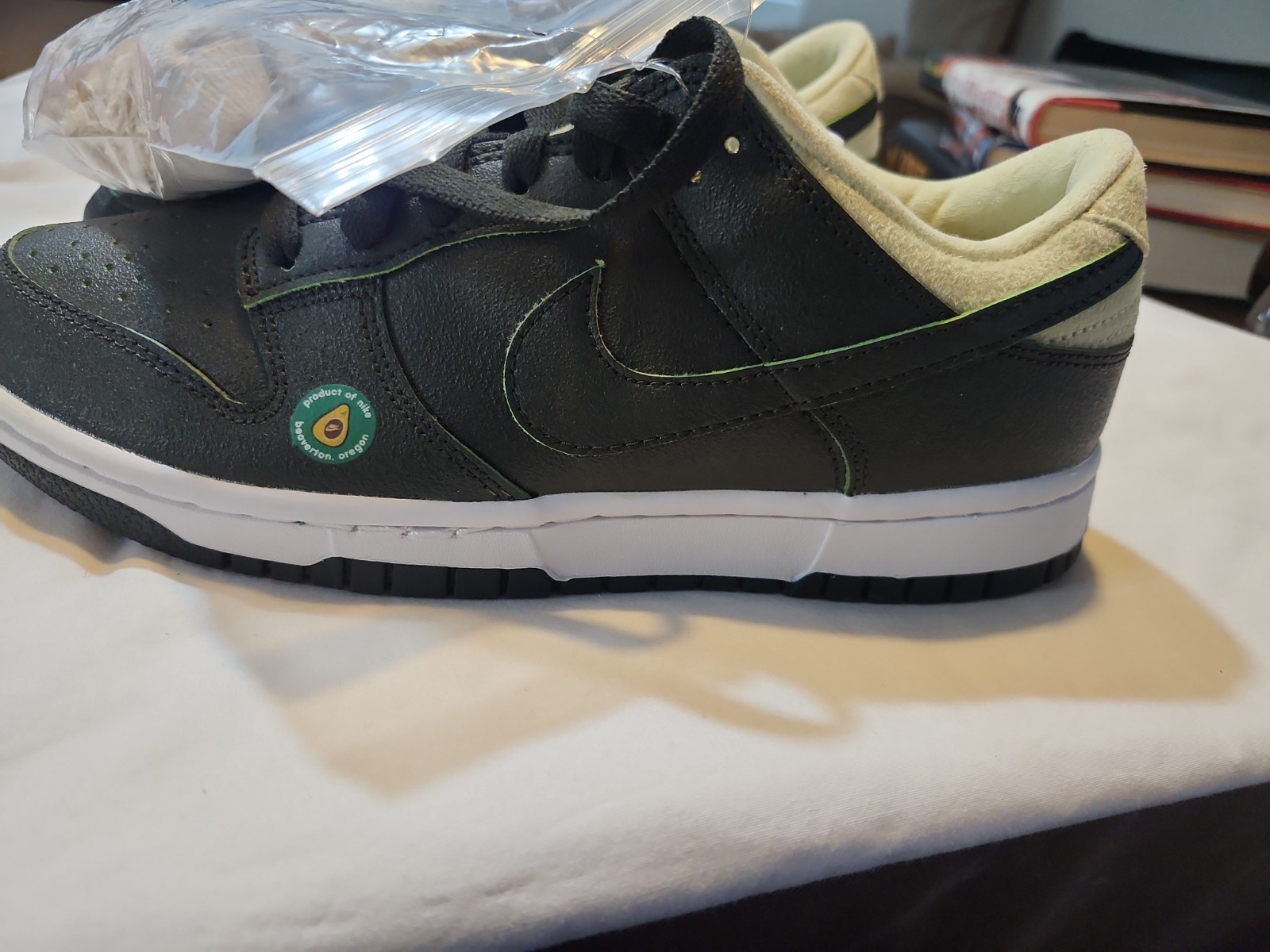 Size 7.5 – Nike Dunk LX Low Avocado New With Bag And Tags