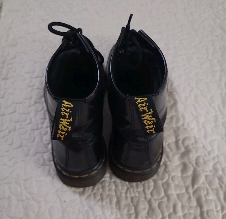 Dr. Martens 1460 Women’s Black Leather Lace-Up Combat Ankle Boots US 7 EUC