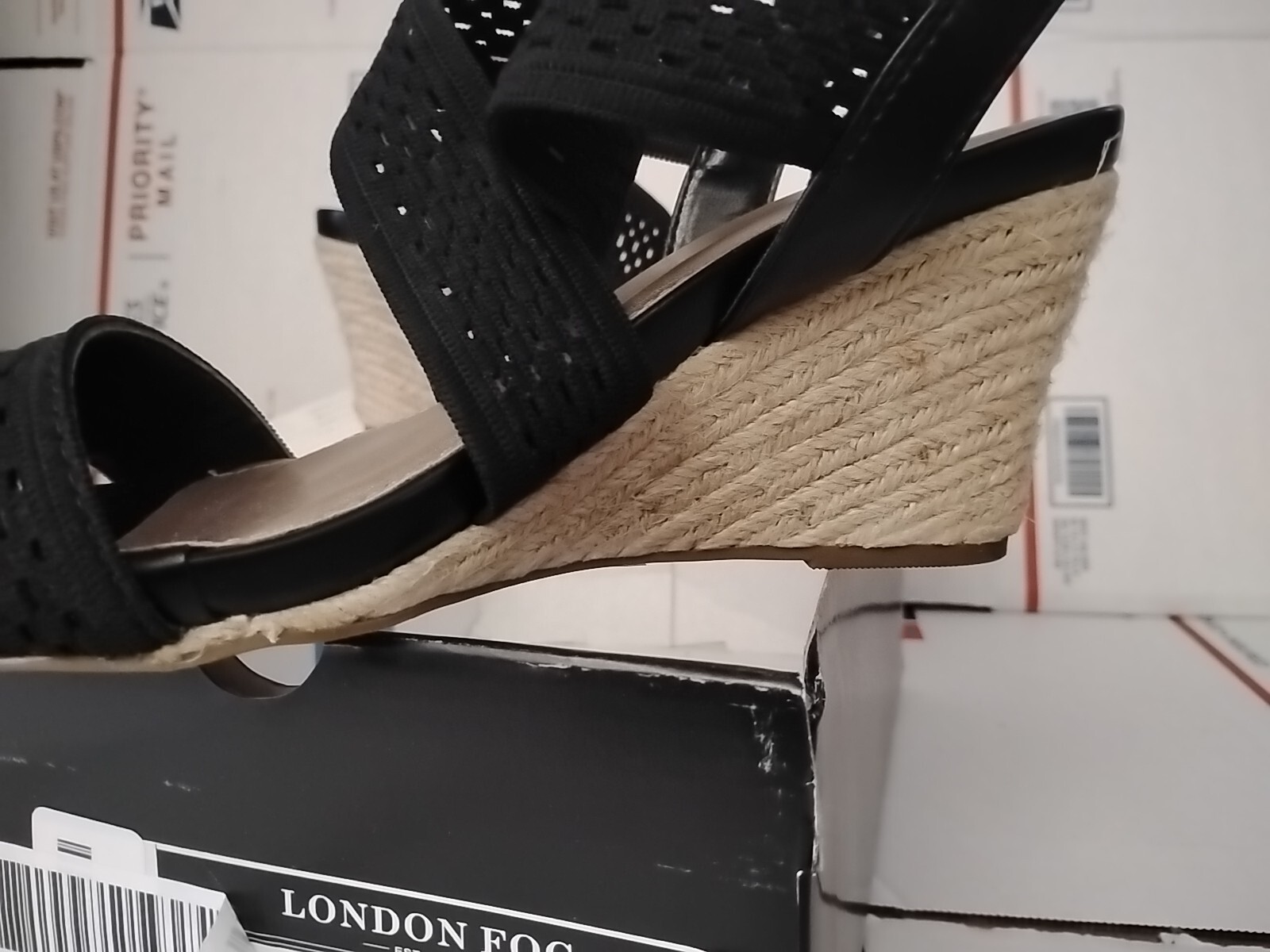 “London Fog” size 10 M , Woven Textile Sandals Pickwick BLACK Wedge Heel #00t