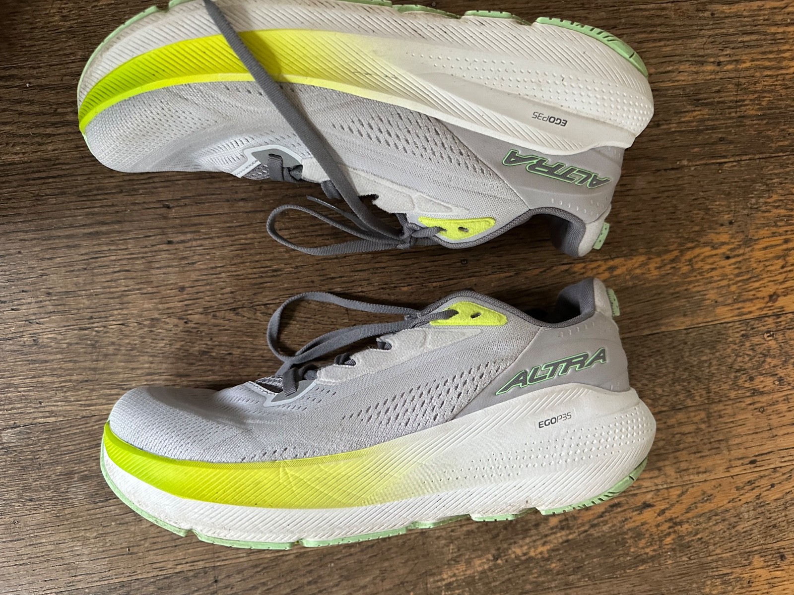 Altra Women’s FWD Via 2 Road Running Sneakers Size 10 Medium Gray Used No Box