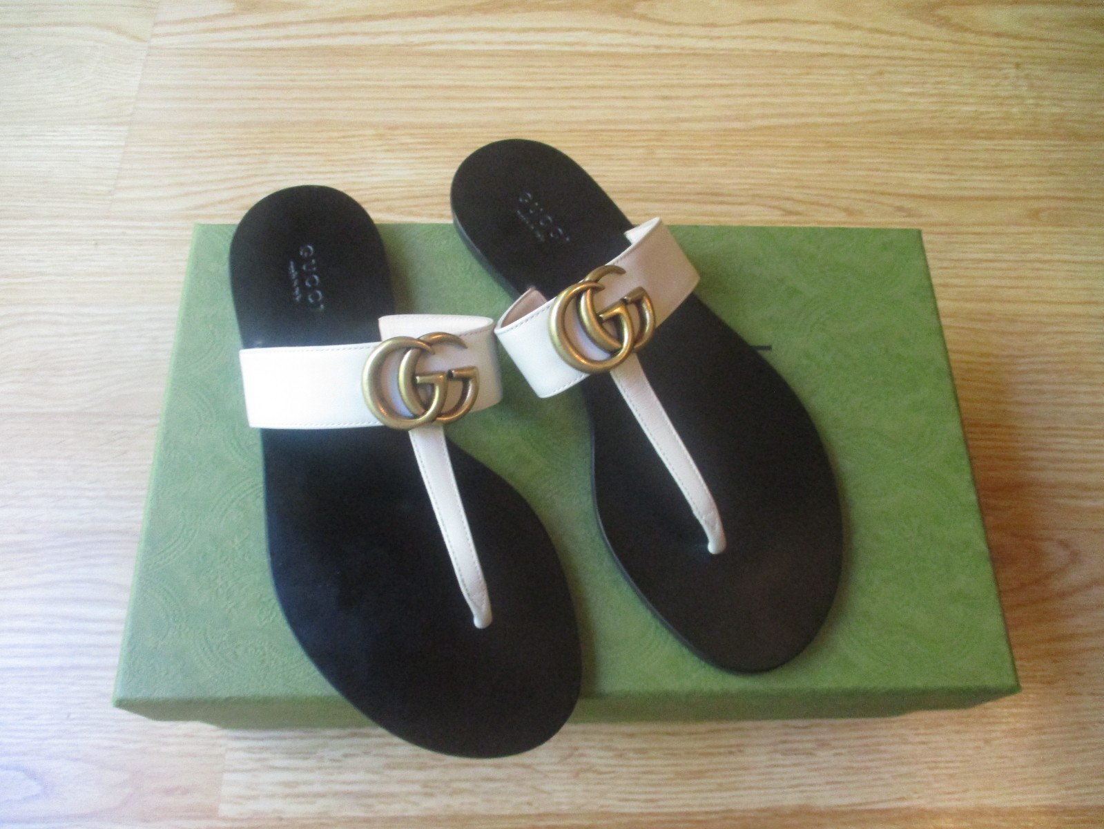$680 Gucci Double GG Marmont T Strap Thong Slip On Sandals Cream 36.5 US 6.5 NEW