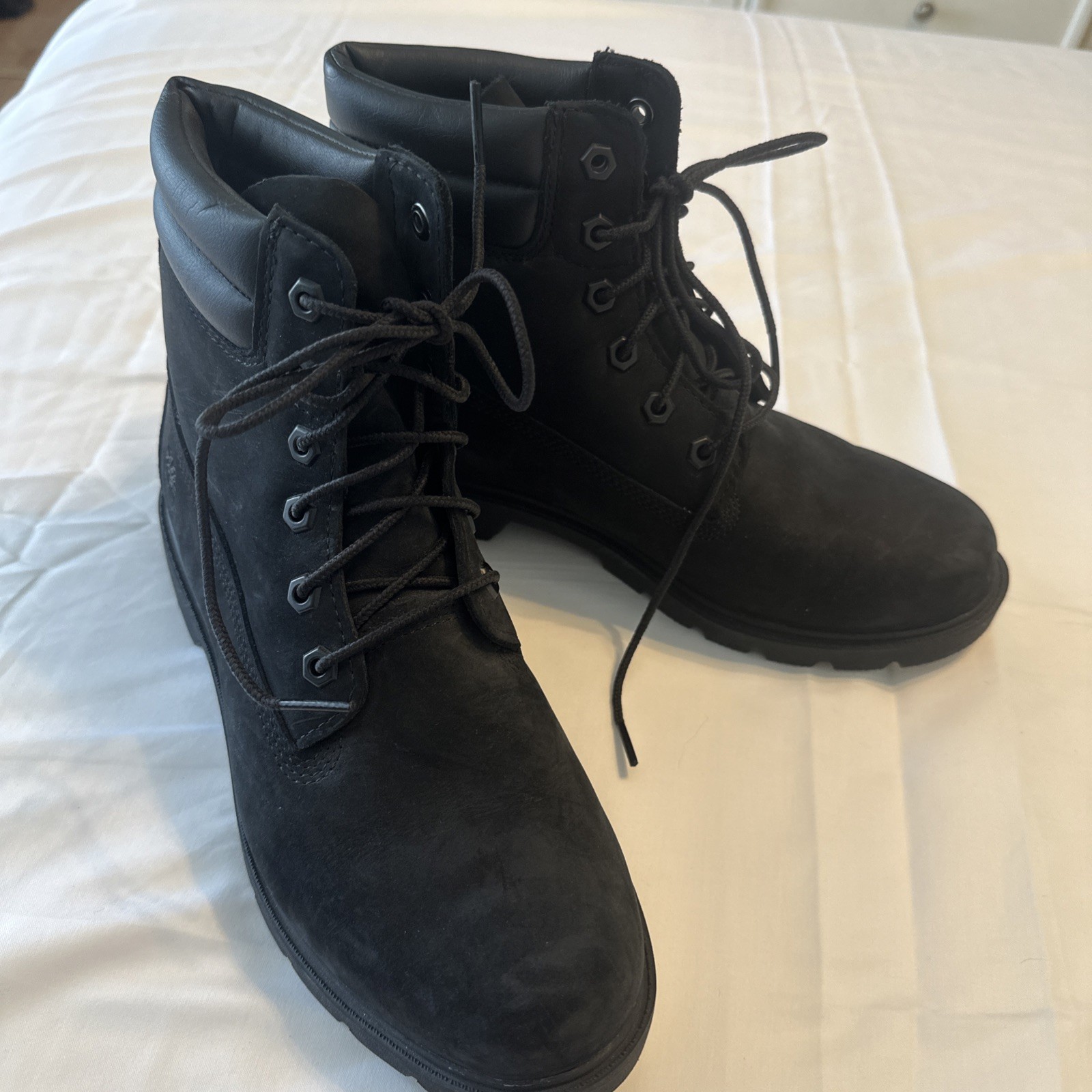 Timberland Women’s Linden Woods 6-Inch Waterproof Boots Black Nubuck Size 9 New