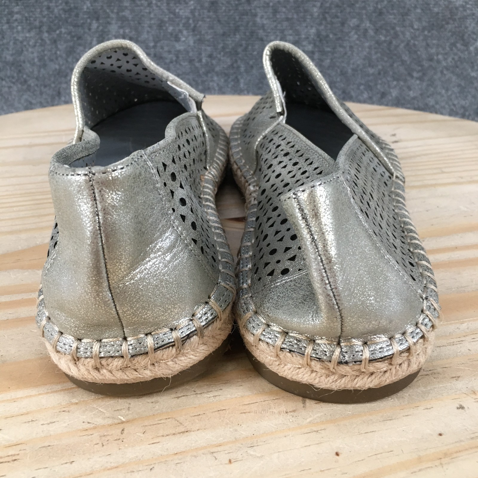 ANA A New Approach Oakland Espadrille Shoes Womens 11 M Casual Low Top Silver