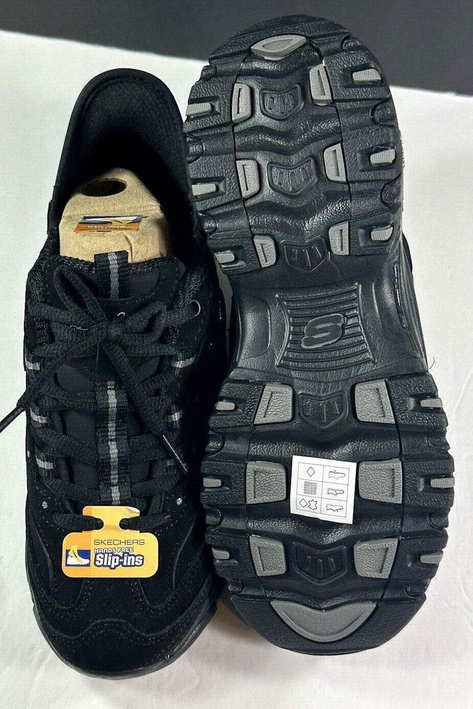 Skechers / D’Lites Slip Ins / STEP IN / BLACK / Air Cooled Memory Foam Reg $85