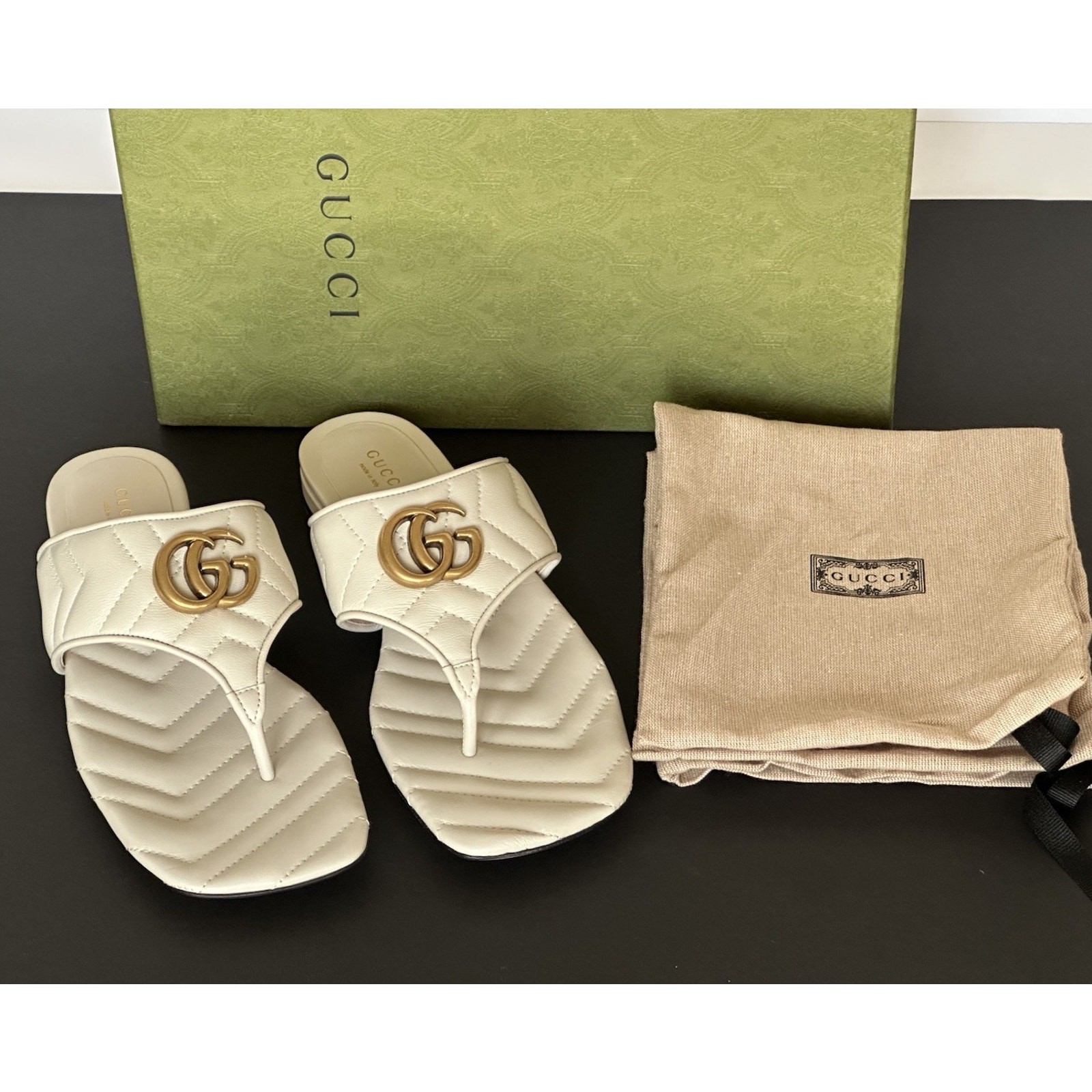 Gucci GG Marmont Padded White Leather Thong Sandals 6.5 US (36.5 Eu) 776948 NIB