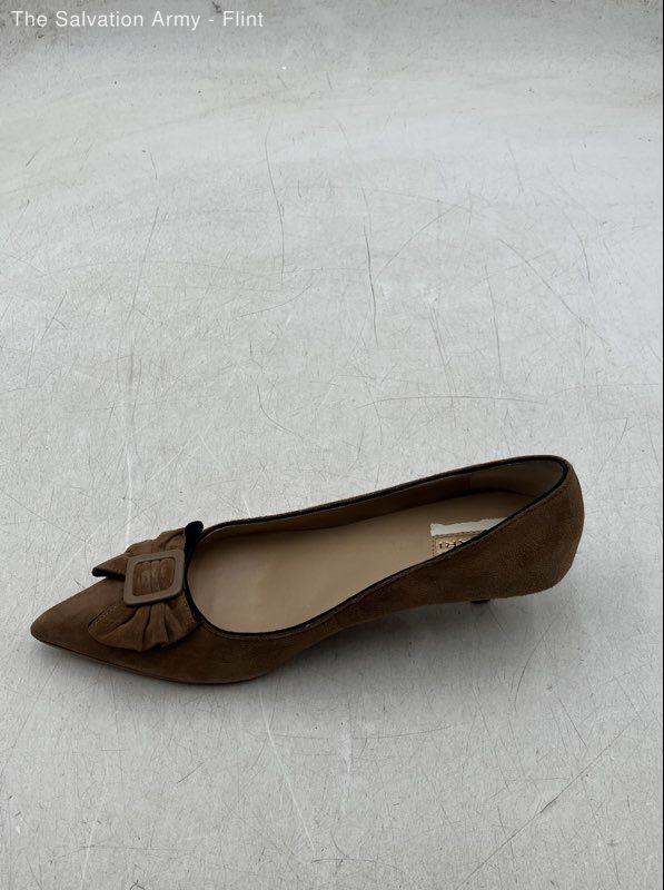 Tahari Womens Brown Suede Pointed Toe Kitten Pump Heels Size US 7.5