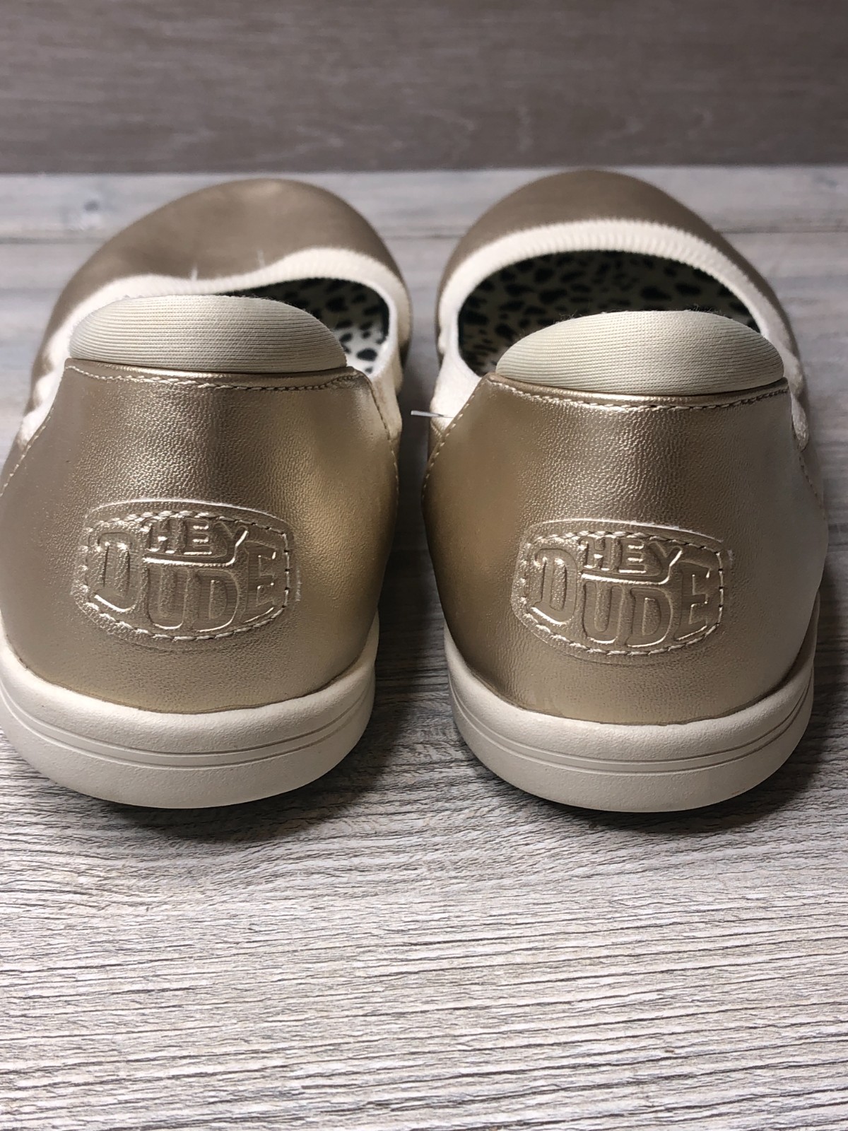 Hey Dude Savannah Slip Classic Shoes Womens 10 Gold Metallic Slip On