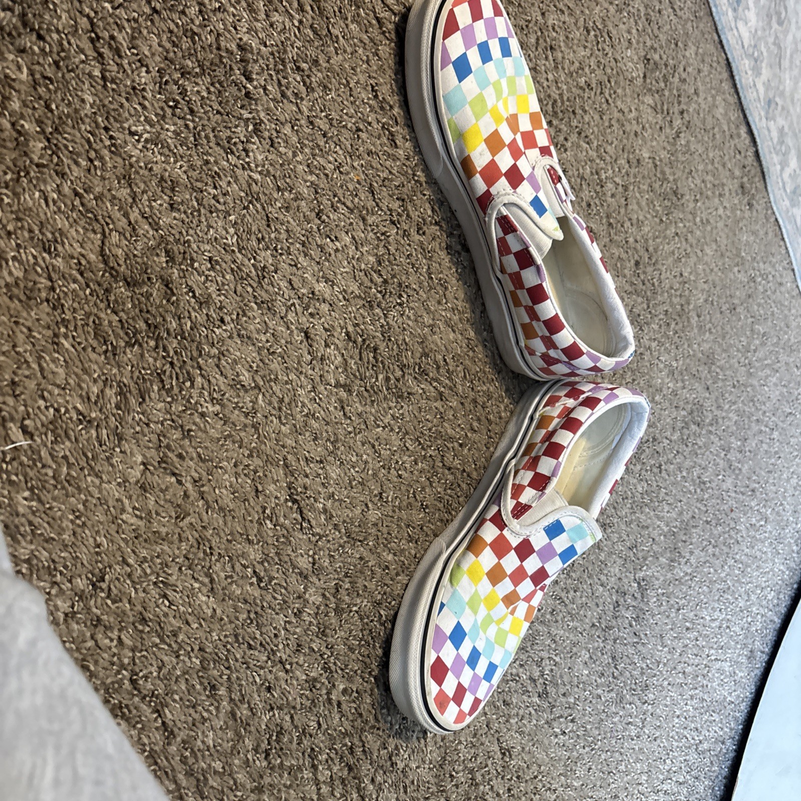 VANS Classic Slip-On Sneakers Unisex Checkerboard Pattern White/Rainbow Size 8M