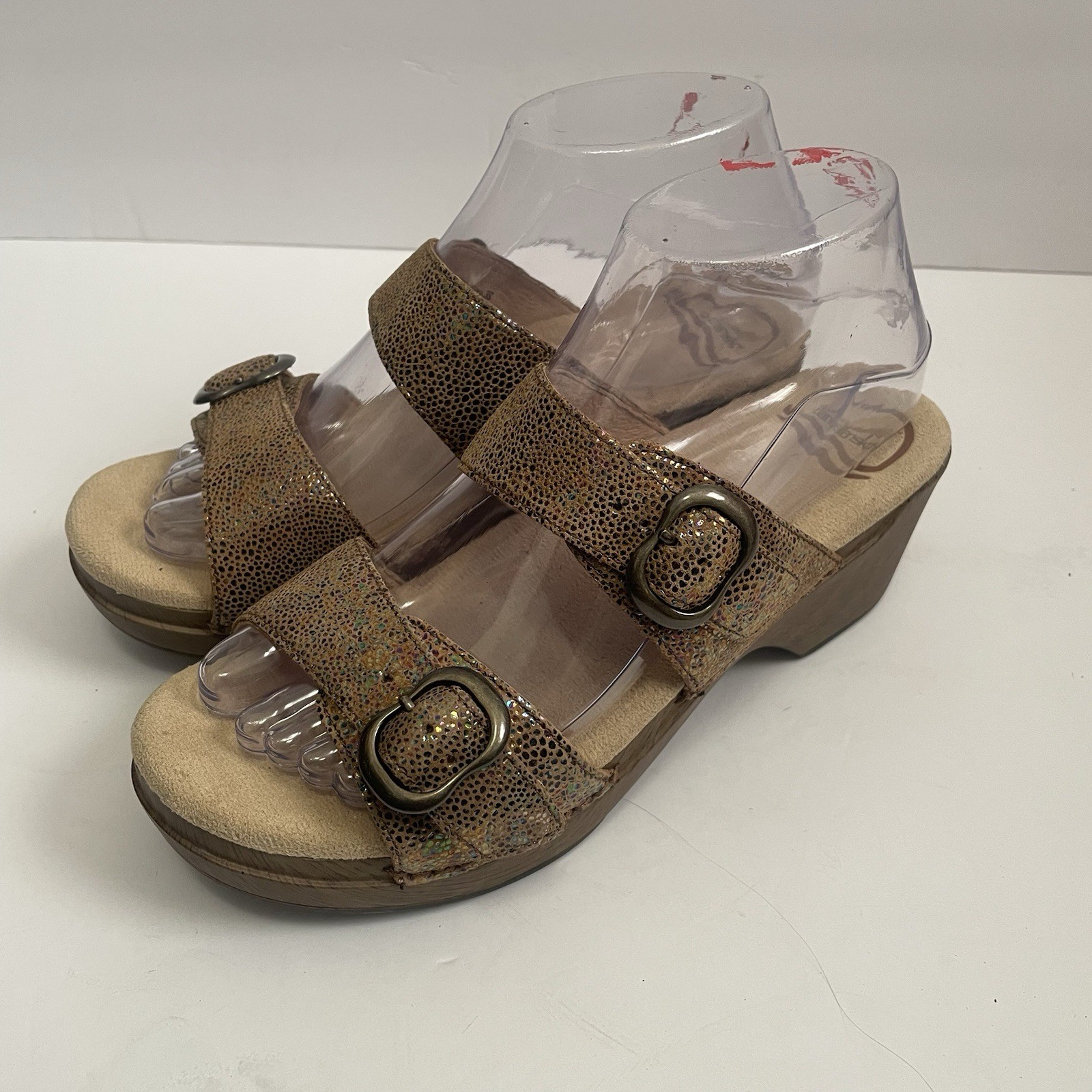 Dansko Women Sandal Sophie Leather Iridescent Scale Mermaid Shoes Sz 38/ US 7