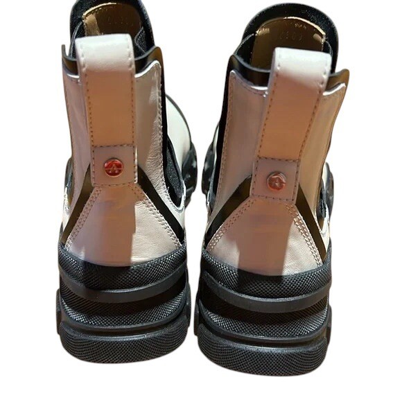 Aquatalia Size 8 Elisa Water Resistant Chelsea Boot Ivory Leather Chunky $495