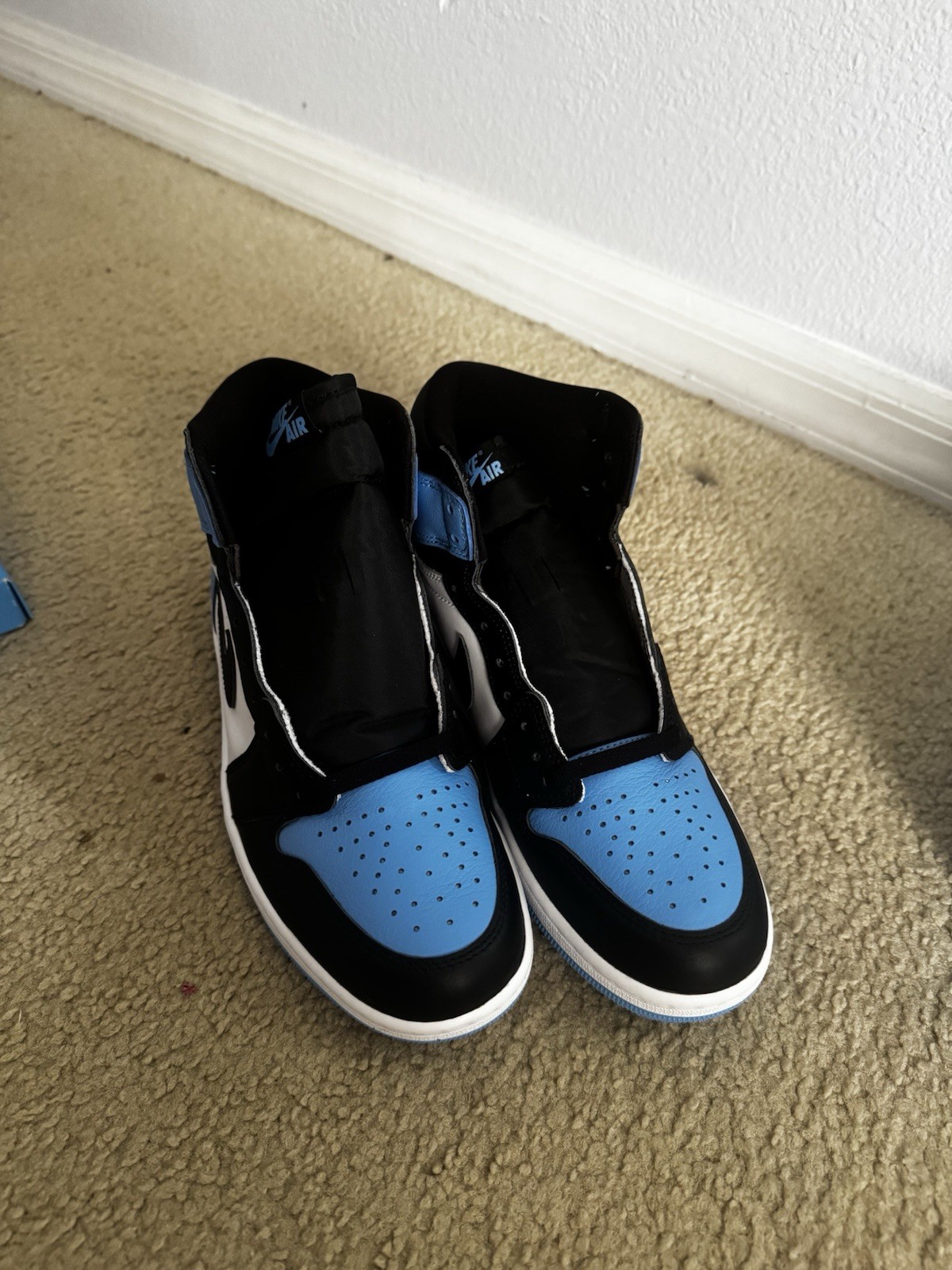 UNC 1s