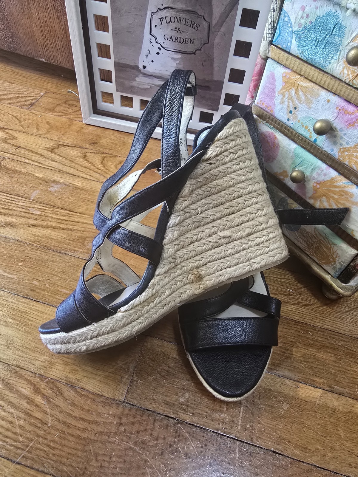 Michael Michael Kors Women’s Black Leather Strappy Wedge Sandals Size 8