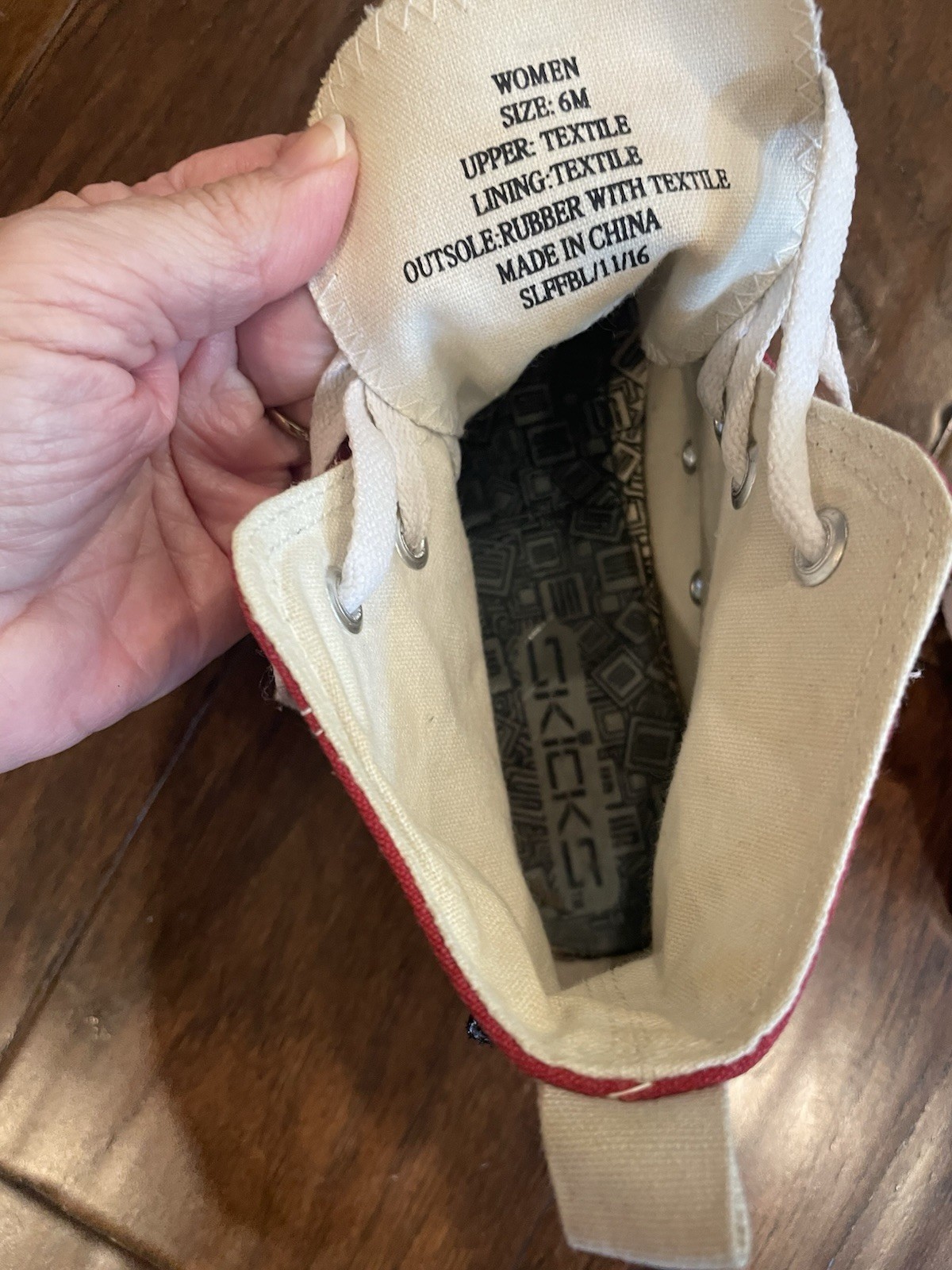 University Of Alabama Women’s Size 6 High Top Tennis Shoes Skicks
