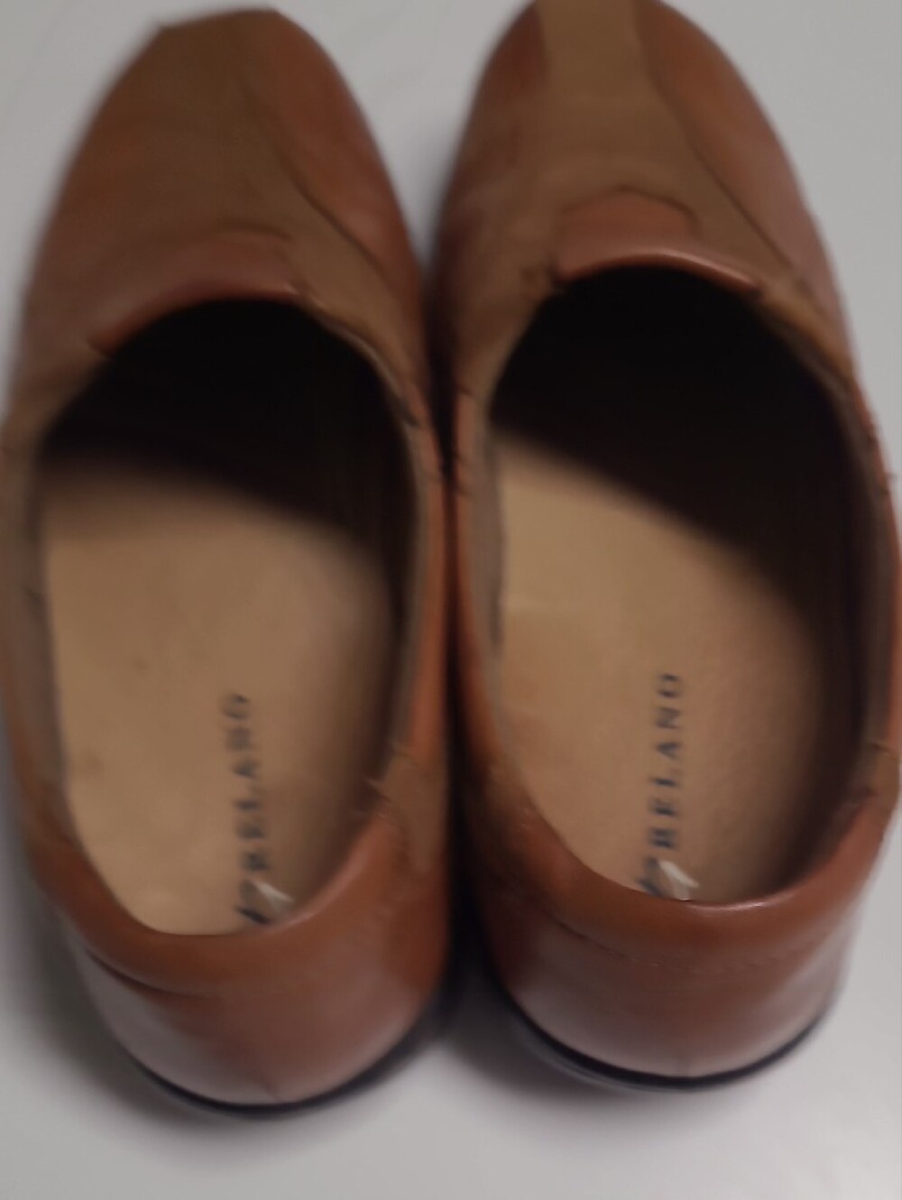 Clarks Relano Comfort Casual Leather Shoes – Two-Tone Brown and Tan – Size 7W