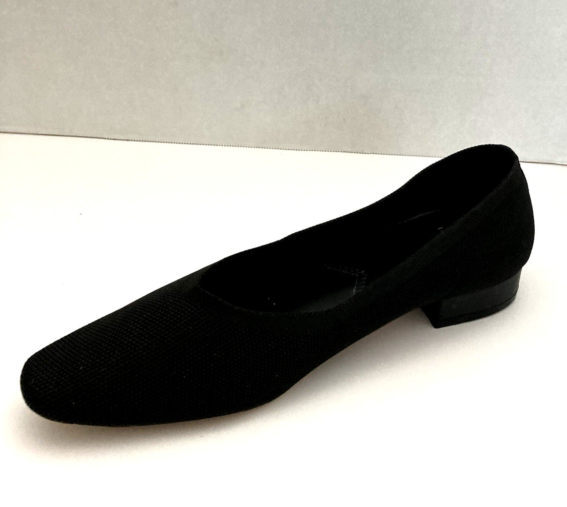 H Halston Black Mesh Knit Slip On Flats Size 7.5 EU 38 Worn Once