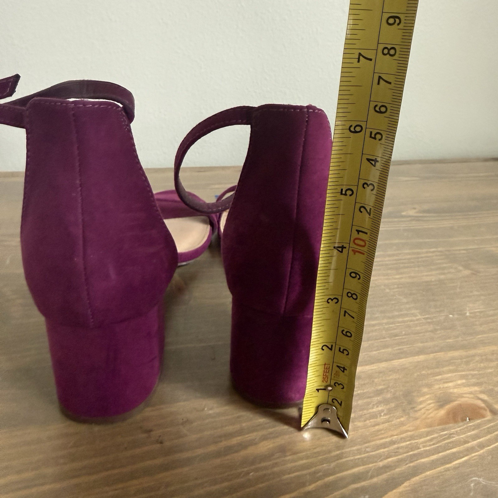 Madden Girl Womens 9.5M Fuschia Purple Ileana Faux Suede Block Heel Sandal