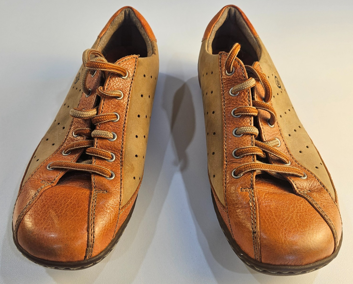 Born Leather Comfort Walking Shoes Women’s 7.5 Tan Orange Lace Up Casual Travel
