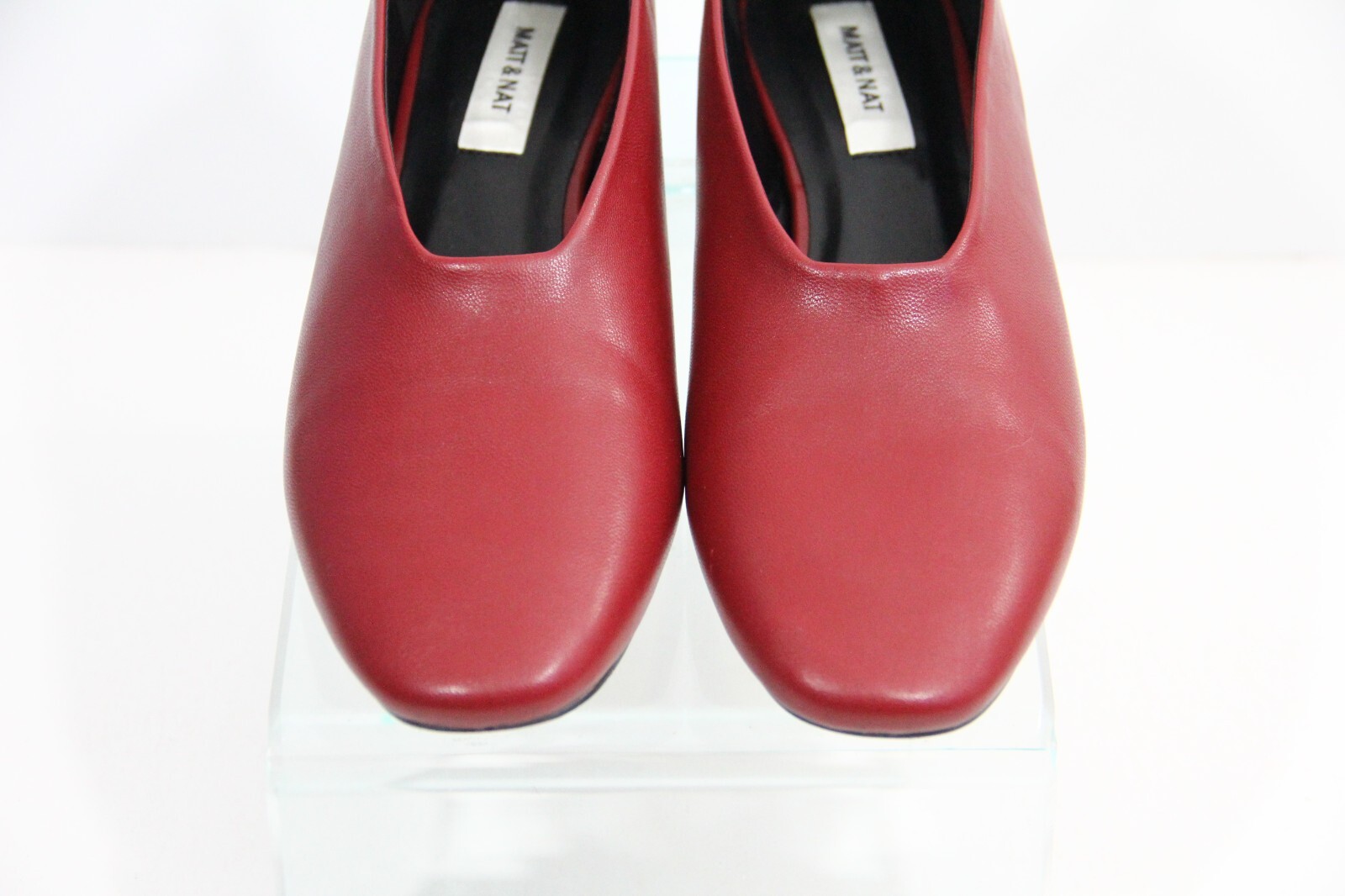 Matt & Nat Dre Vegan Flat 8 Women Faux Leather red Shoes Modern Style minimalist