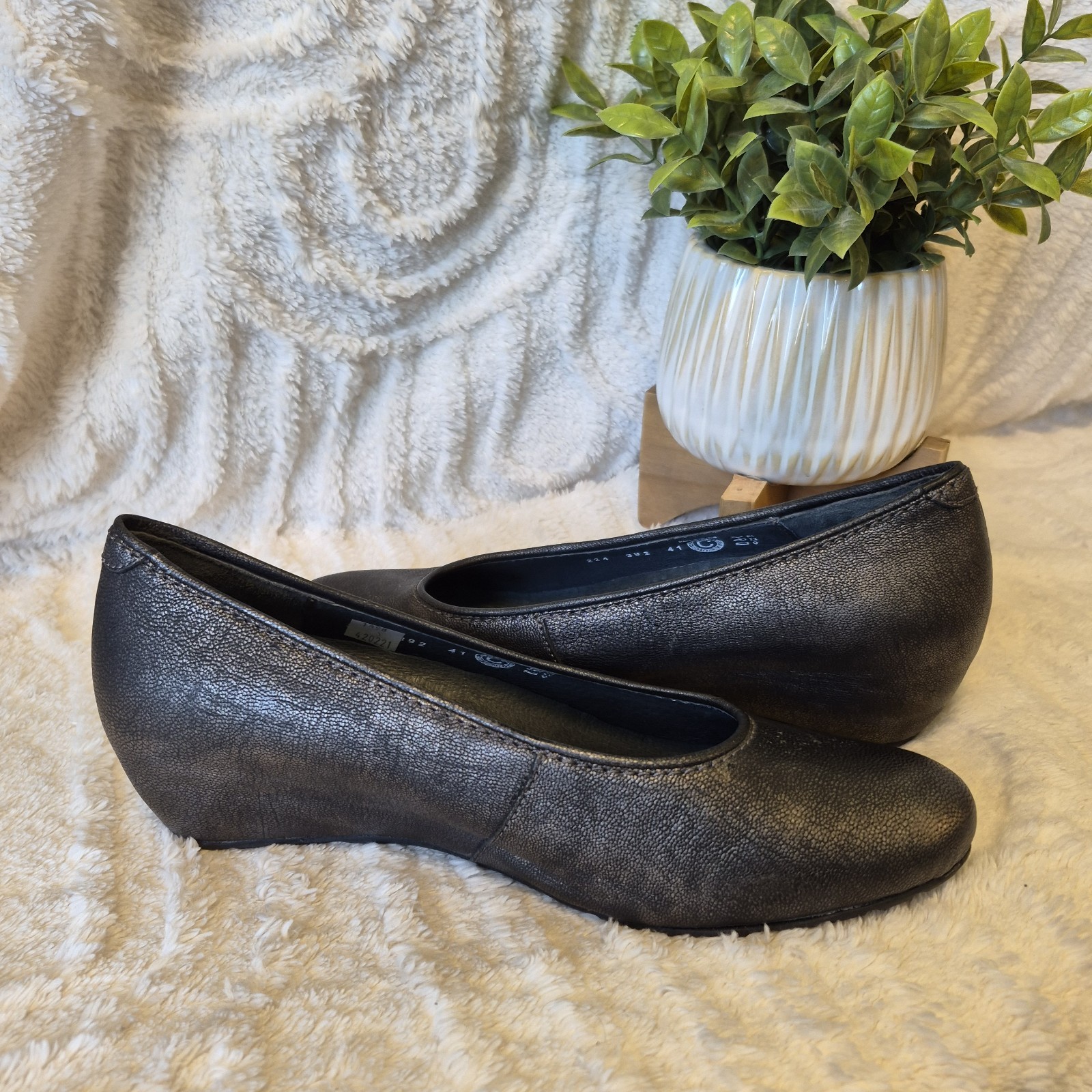 Wolky Valentine Ballet Flats Slip-on Shoes Hidden Wedge Metallic Grey Sz 10.5