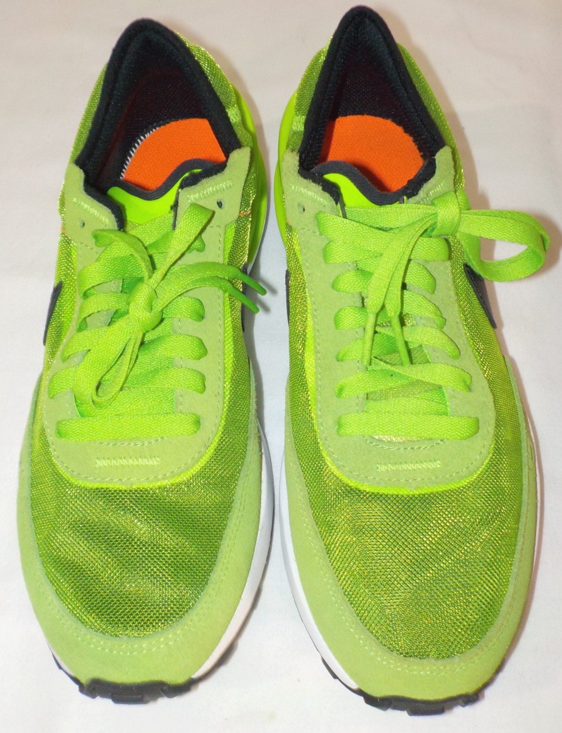 NIKE WAFFLE ONE (GS) DC0481- 300 Electric Green, Black sz 7Y (EUC**L@@K)