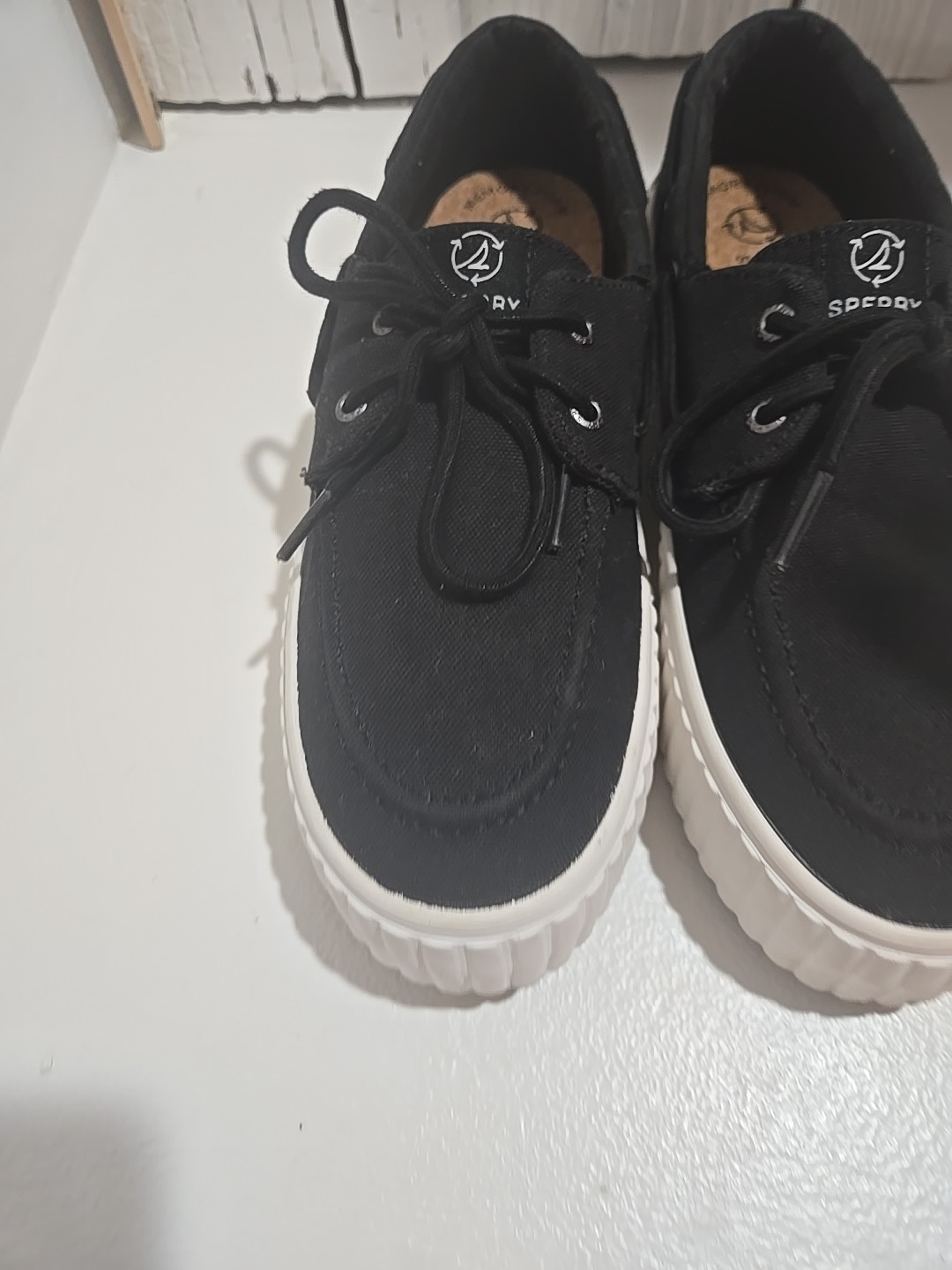 Sperry SIZE 9 Women’s, Pier Wave Boat Platform Sneaker Box29