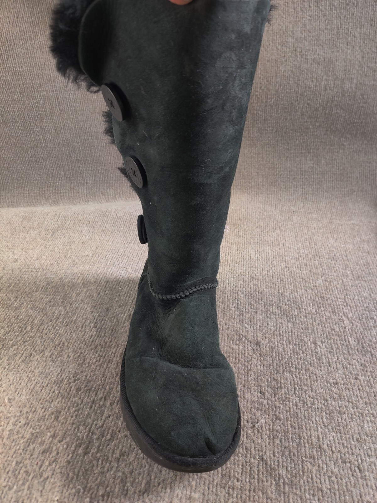 UGG Australia Bailey Button Triplet II Women’s Black Boots Size 8 (1016227)