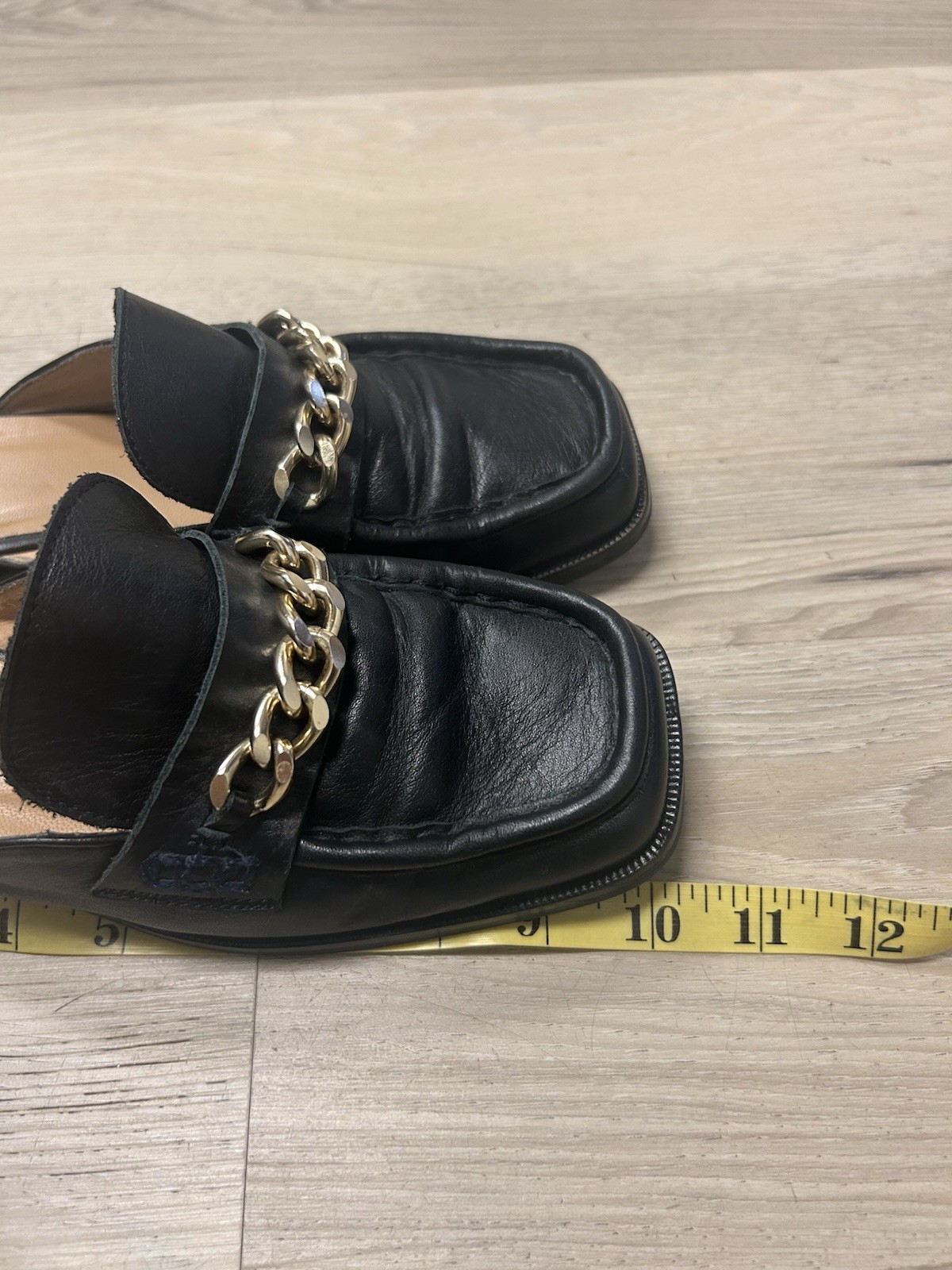 Anthropologie Maeve Shoes Loafers Black Leather Flats Gold Chain Women 37 US 6.5