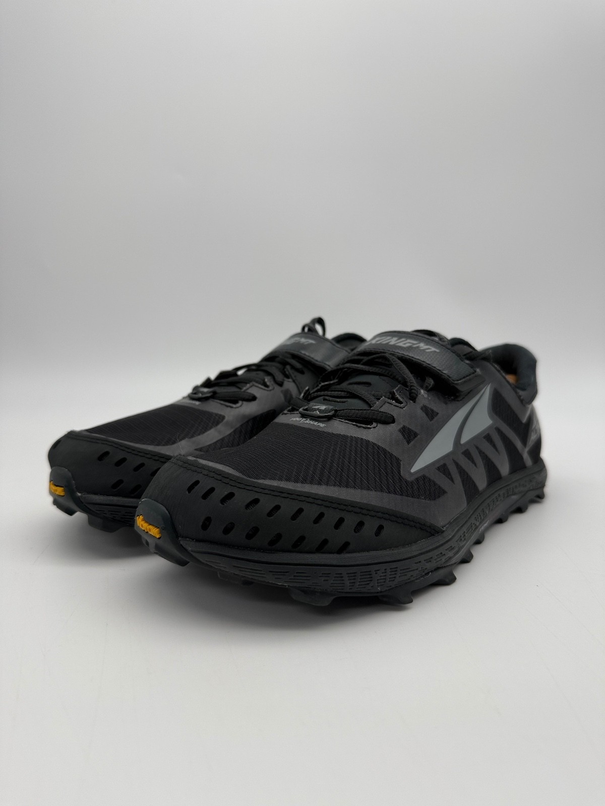 Altra King MT 2 Womens Trail Running Shoes Black Vibram Size 10