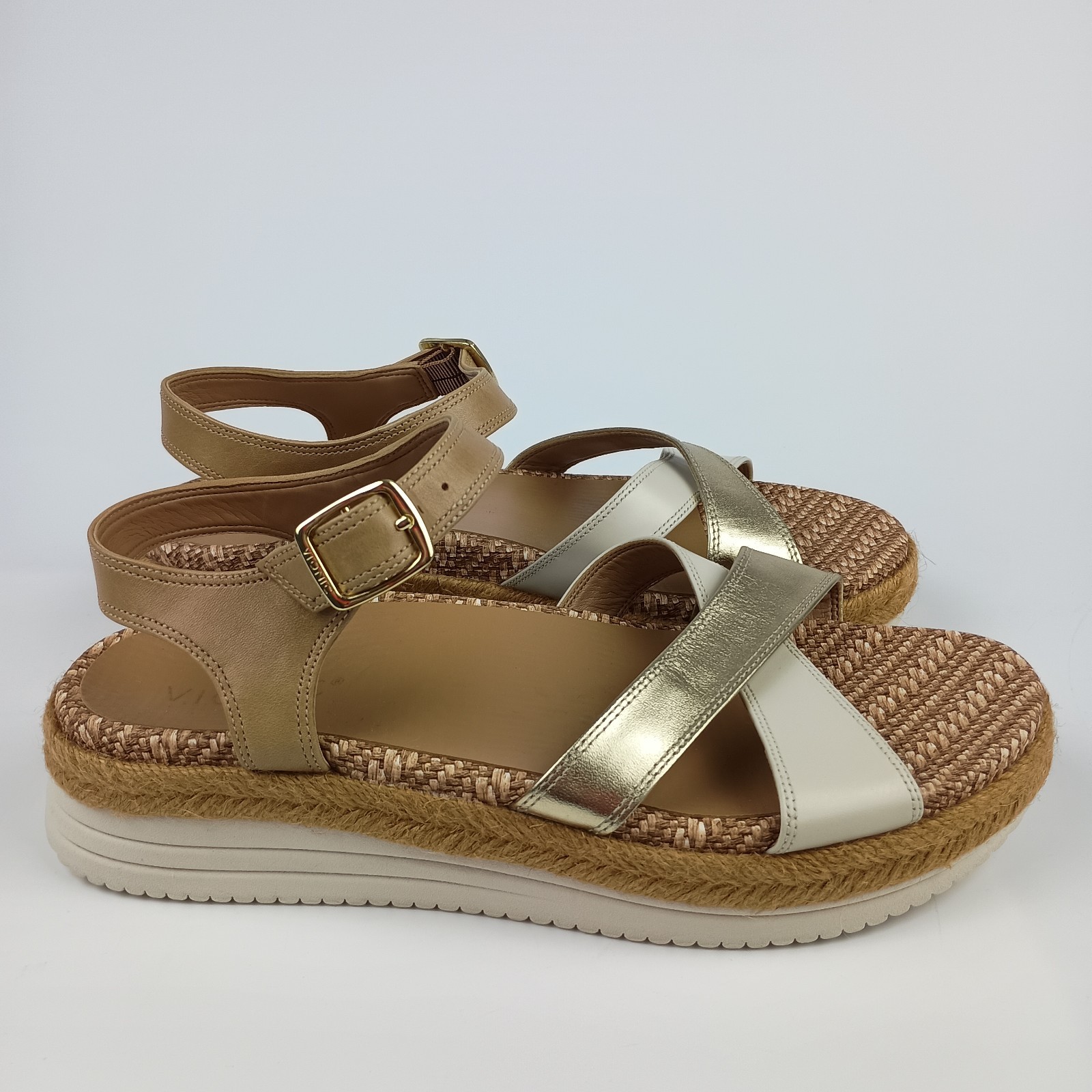 Vionic Mar Womens Sandal 9 Wide W Camel Gold Leather Espadrille Platform Wedge