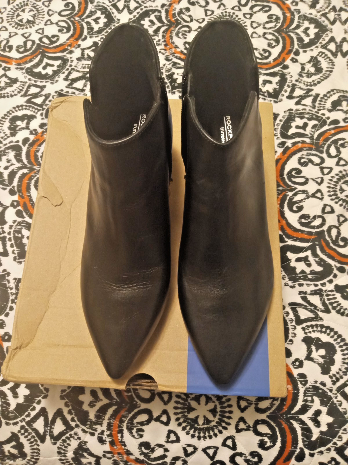 Rockport Womens Milia V Black Ankle Boots shoes 9.5 Medium (B,M) never worn