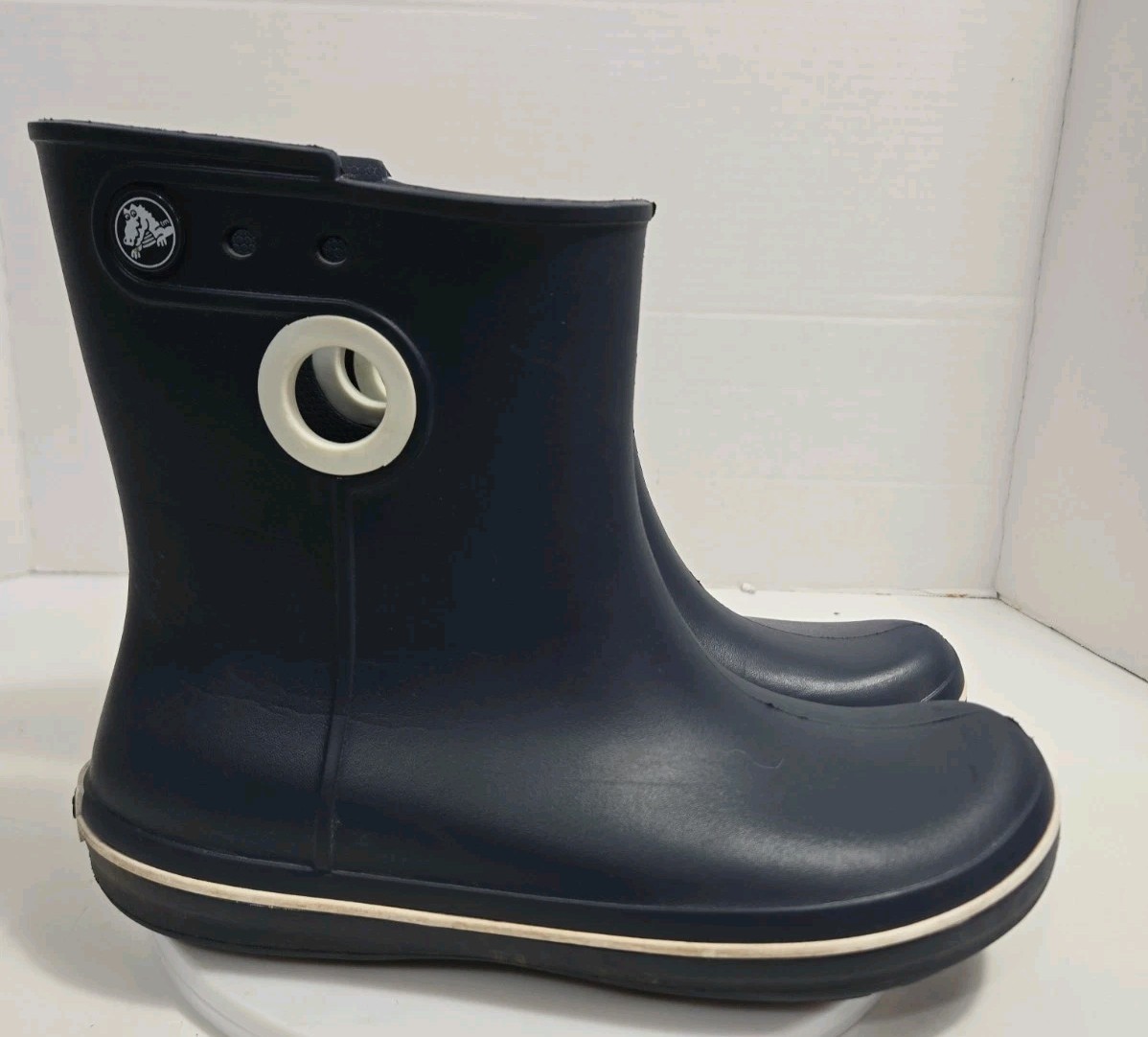New CROCS 15769 Jaunt Shorty Navy Roomy Fit Rain Boots Women’s Size W7
