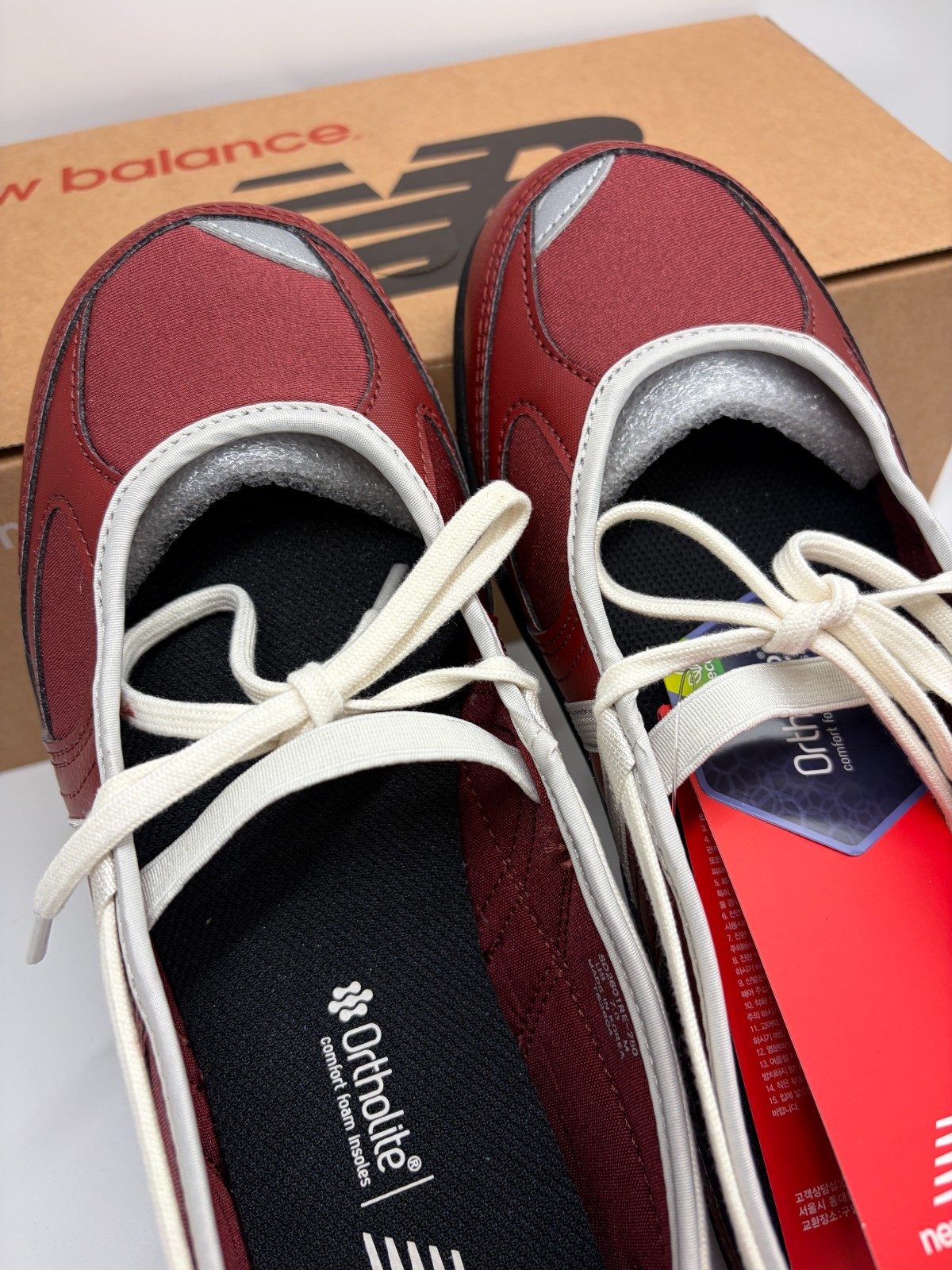 New Balance Flat Breeze Women’s Casual Shoes Lifestyle Fashion Red NWT SD2601RE