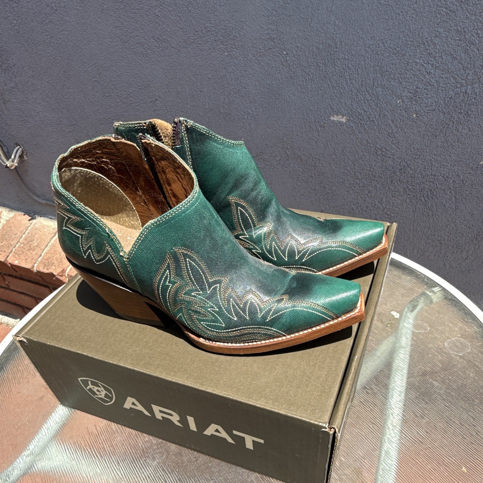 Ariat Jolene Women’s Green Leather Zip Embroidered Western Ankle Boots 9